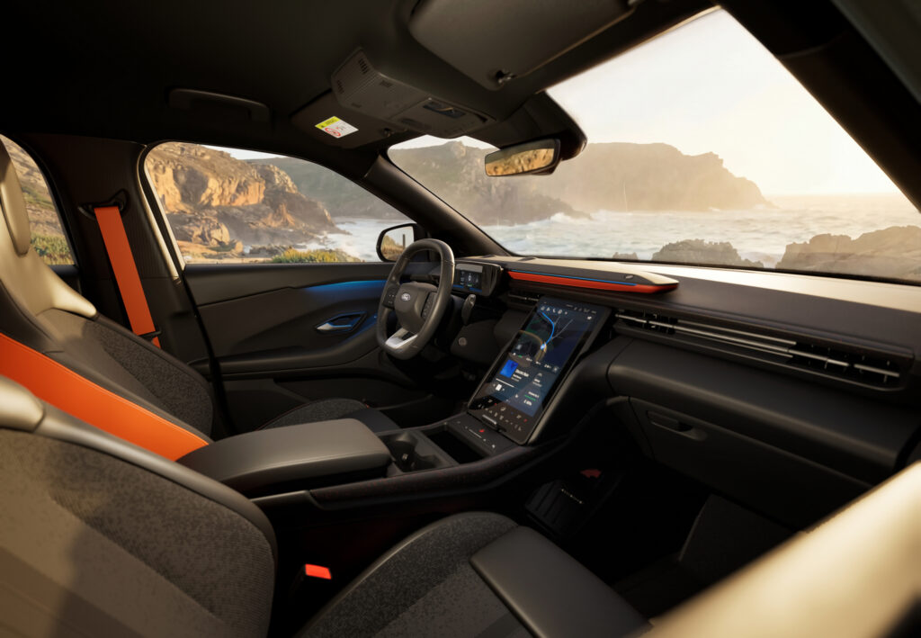  Ford&rsquo;s Electric Explorer Fixes Two Of Its Biggest Early Weaknesses