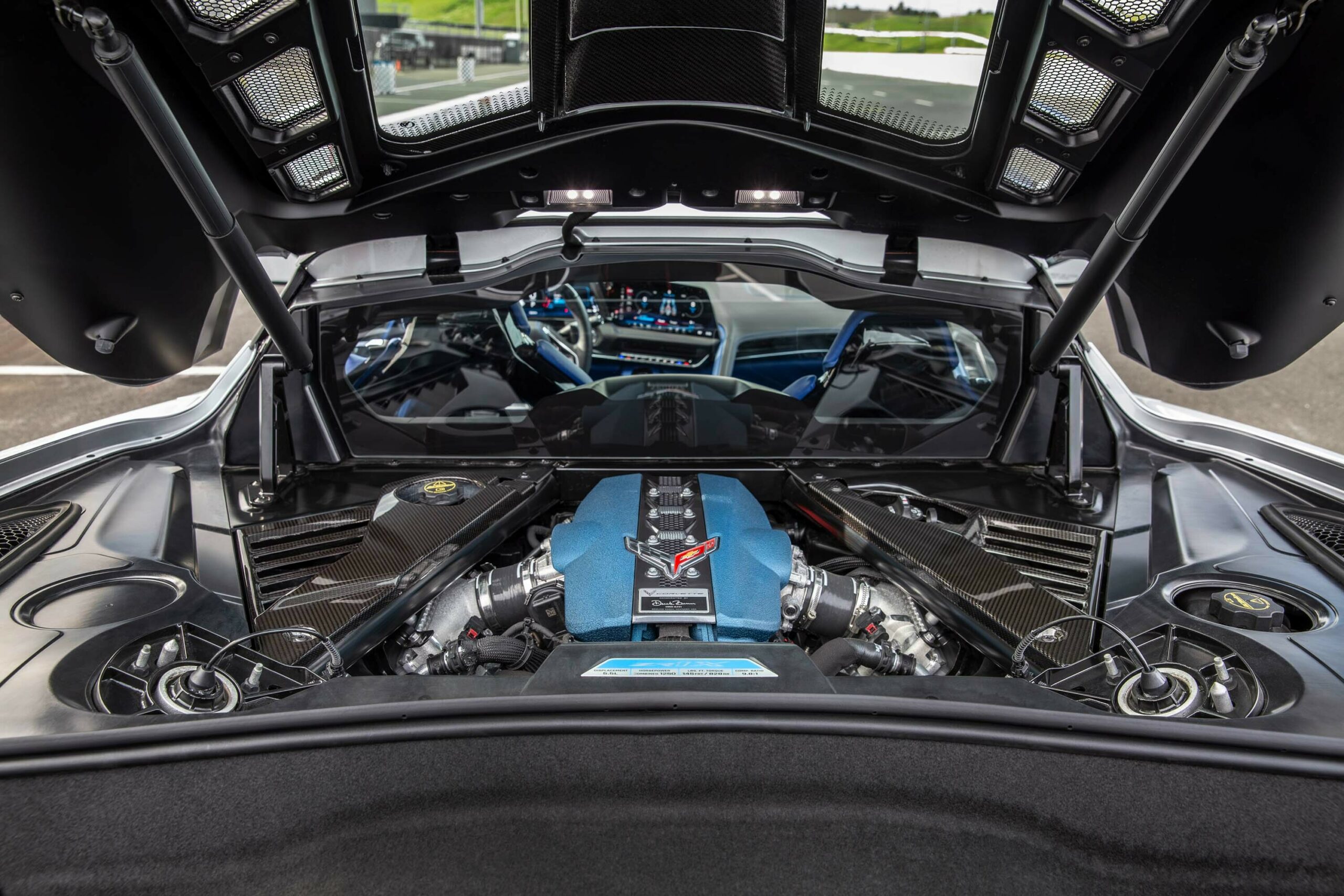 2026-chevrolet-corvette-zr1x-sonoma-media-drive_S5A3913_V1