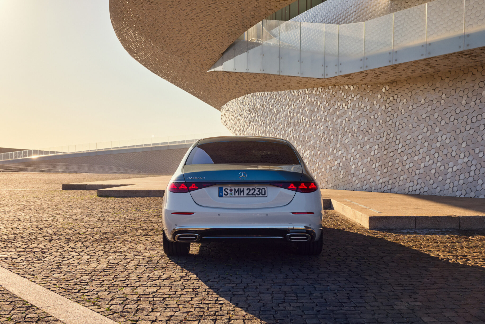 Real Maybach The Maybach S-Class Now Has A Logo That Glows, A Logo That Floats, And ...