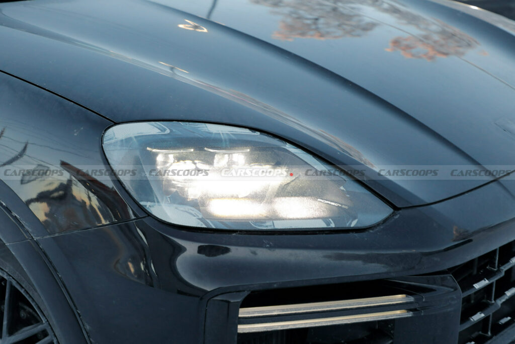 Фари та повітрозабірники оновленого Porsche Cayenne