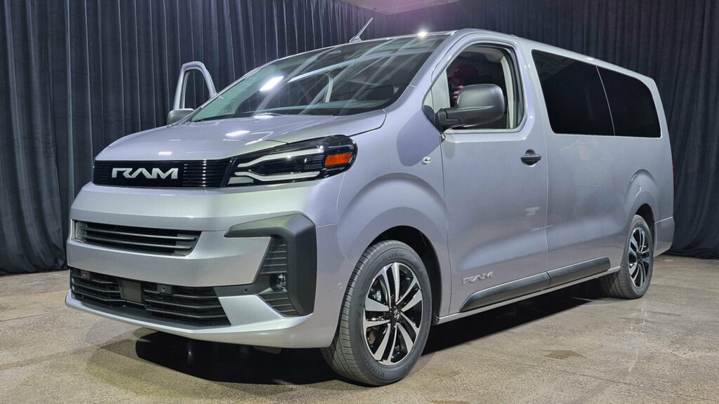  Hackers Are Targeting The Auto Industry, Stealing Data And Demanding Money