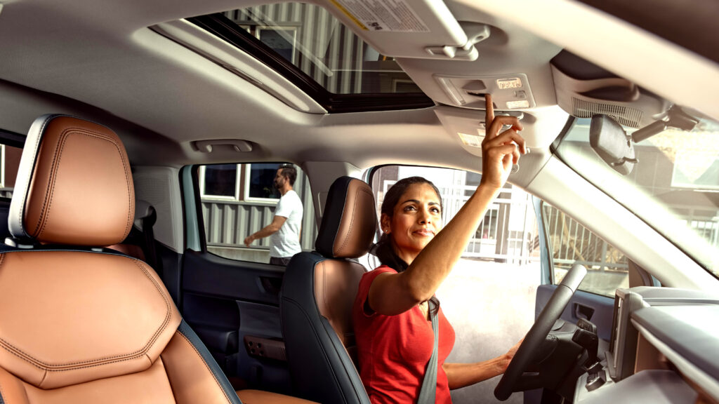  Ford Maverick Has A Moonroof Problem That Won’t Stay Covered