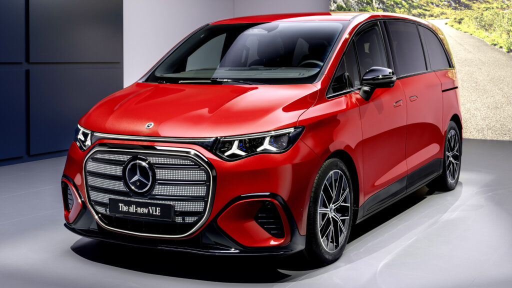  Mercedes VLE Might Be The Most Luxurious Minivan America Has Ever Seen