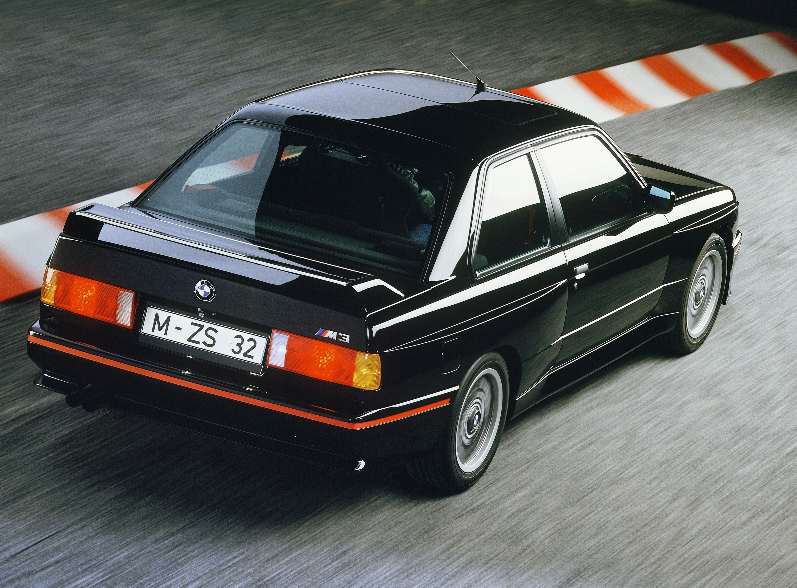 BMW Alpina Teaser - 6