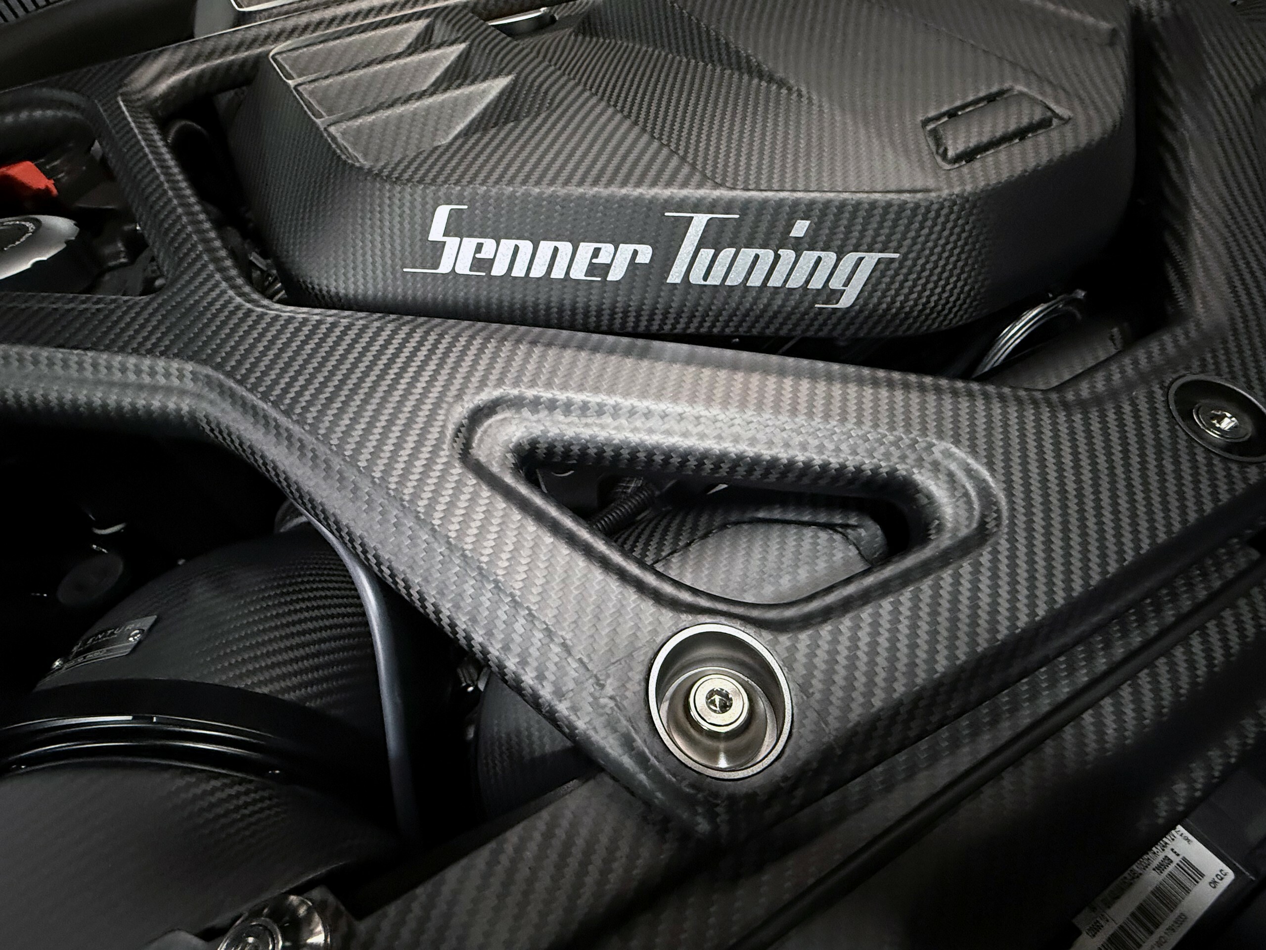 Цей BMW M2 CS перевершує Aventador