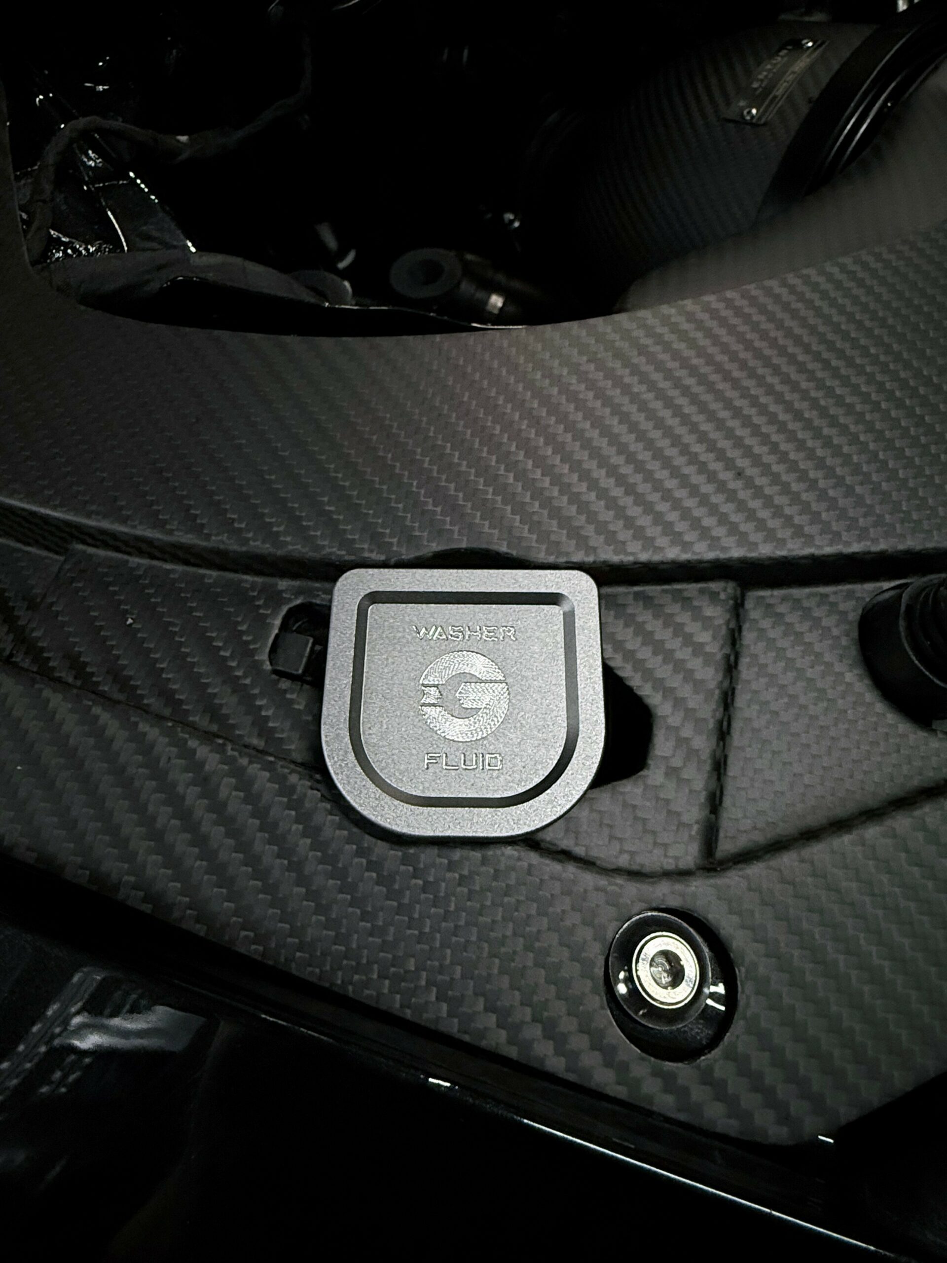 Цей BMW M2 CS перевершує Aventador