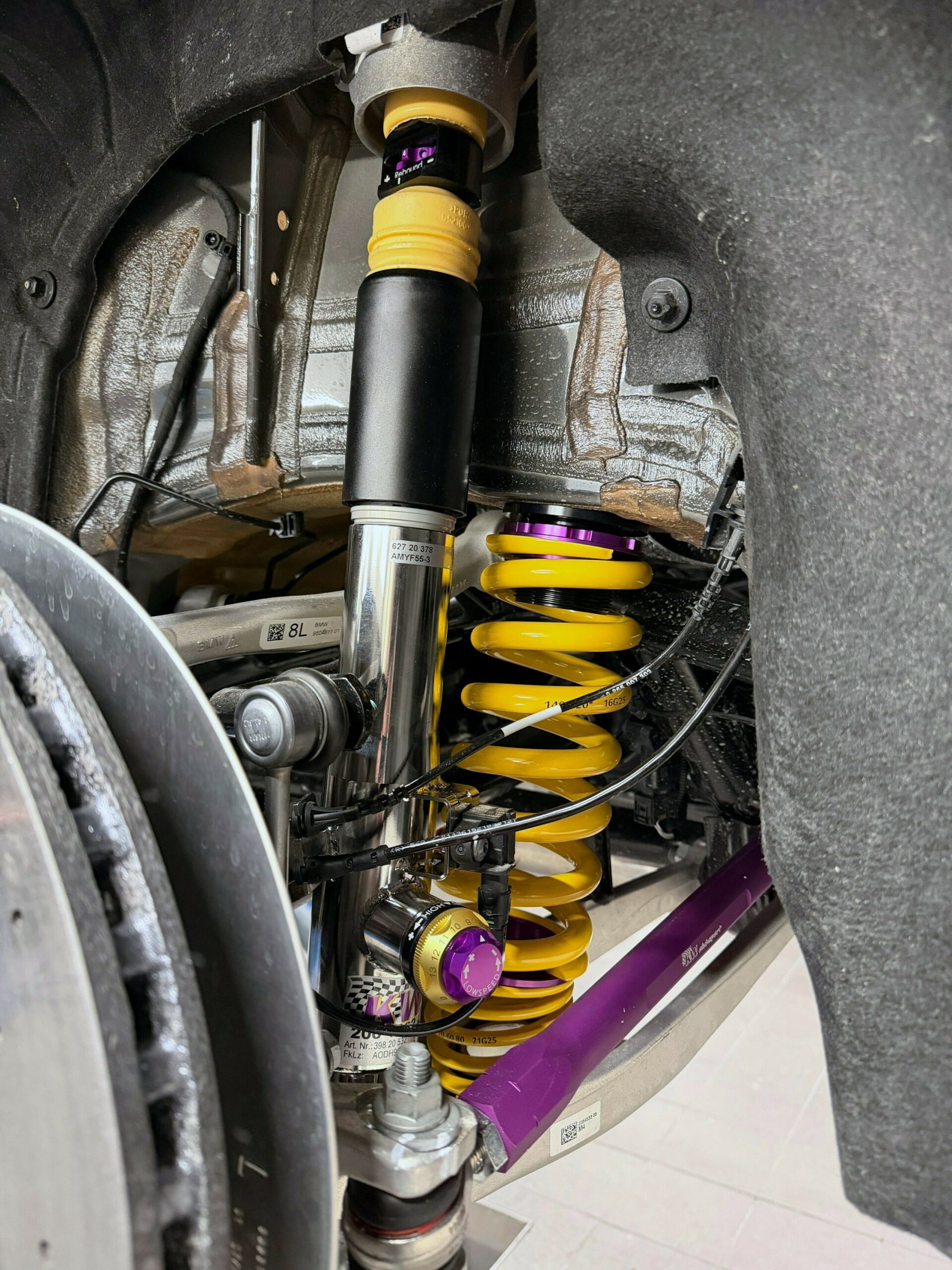 Цей BMW M2 CS перевершує Aventador