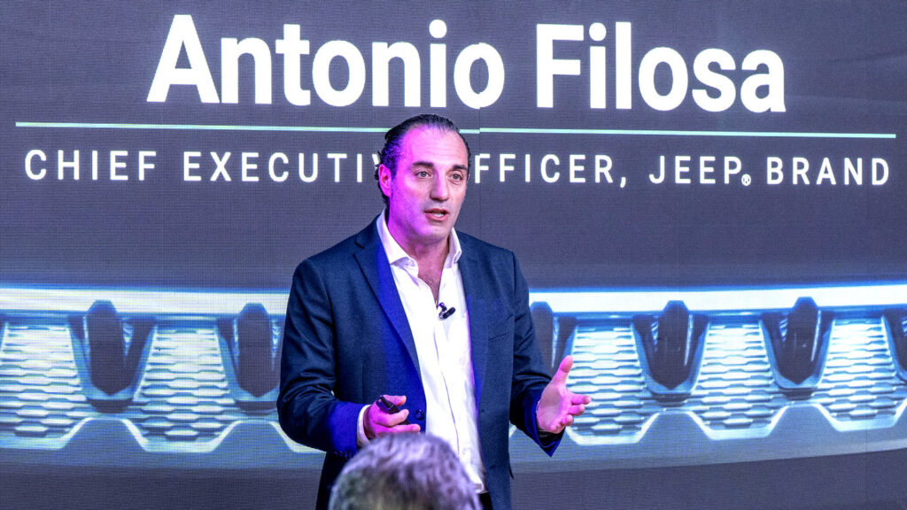  Stellantis’ CEO Earned What The Average Worker Makes In 82 Years In A Year Of Crisis