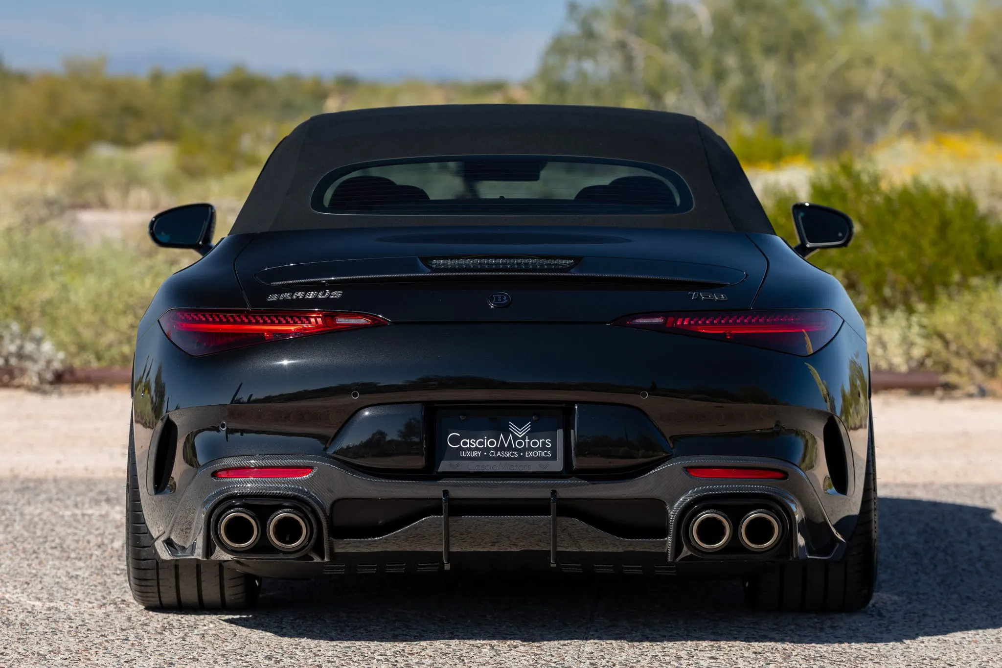 Ледве обкатаний Brabus SL63 щойно перевірив реальність на 170 тисяч доларів