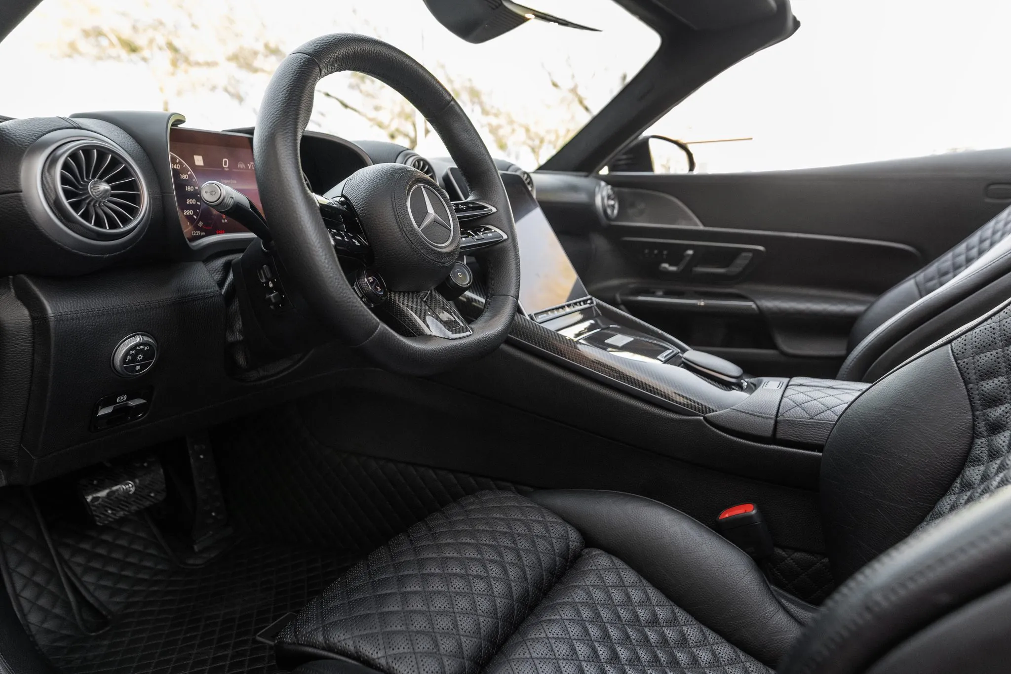 Ледве обкатаний Brabus SL63 щойно перевірив реальність на 170 тисяч доларів