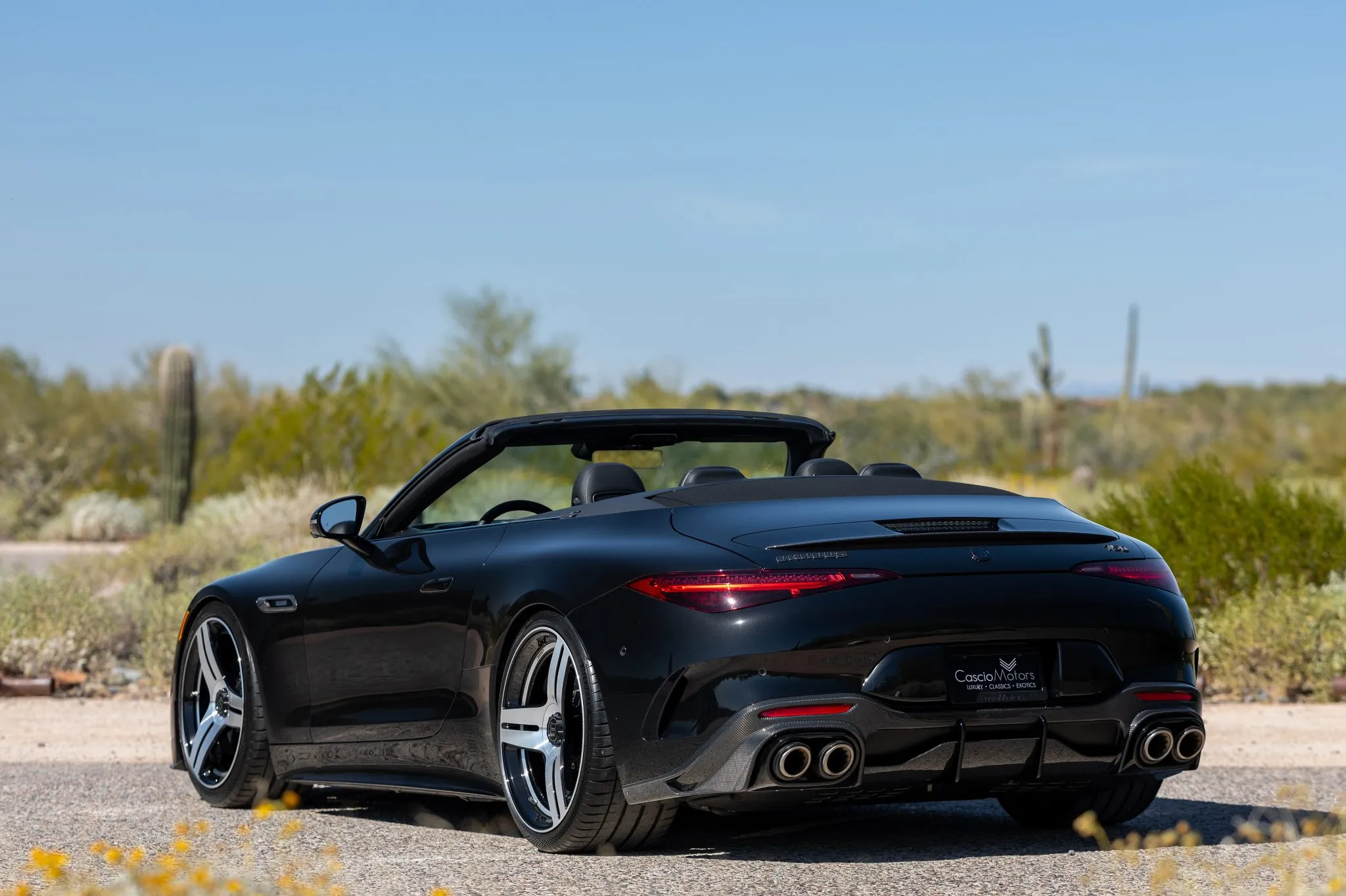 Ледве обкатаний Brabus SL63 щойно перевірив реальність на 170 тисяч доларів