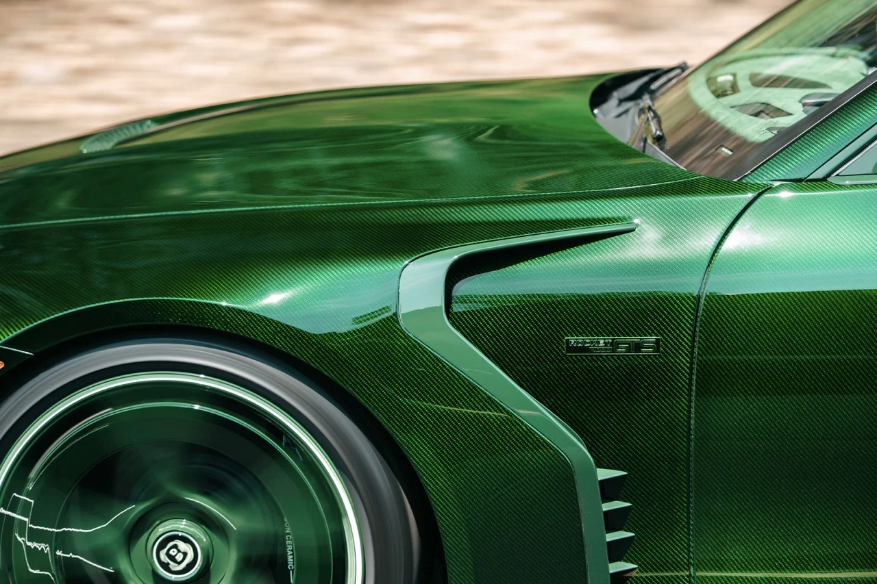 Ви можете купити найкраще клоунське взуття Mercedes в Америці