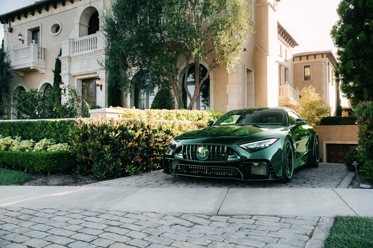 Ви можете купити найкраще клоунське взуття Mercedes в Америці