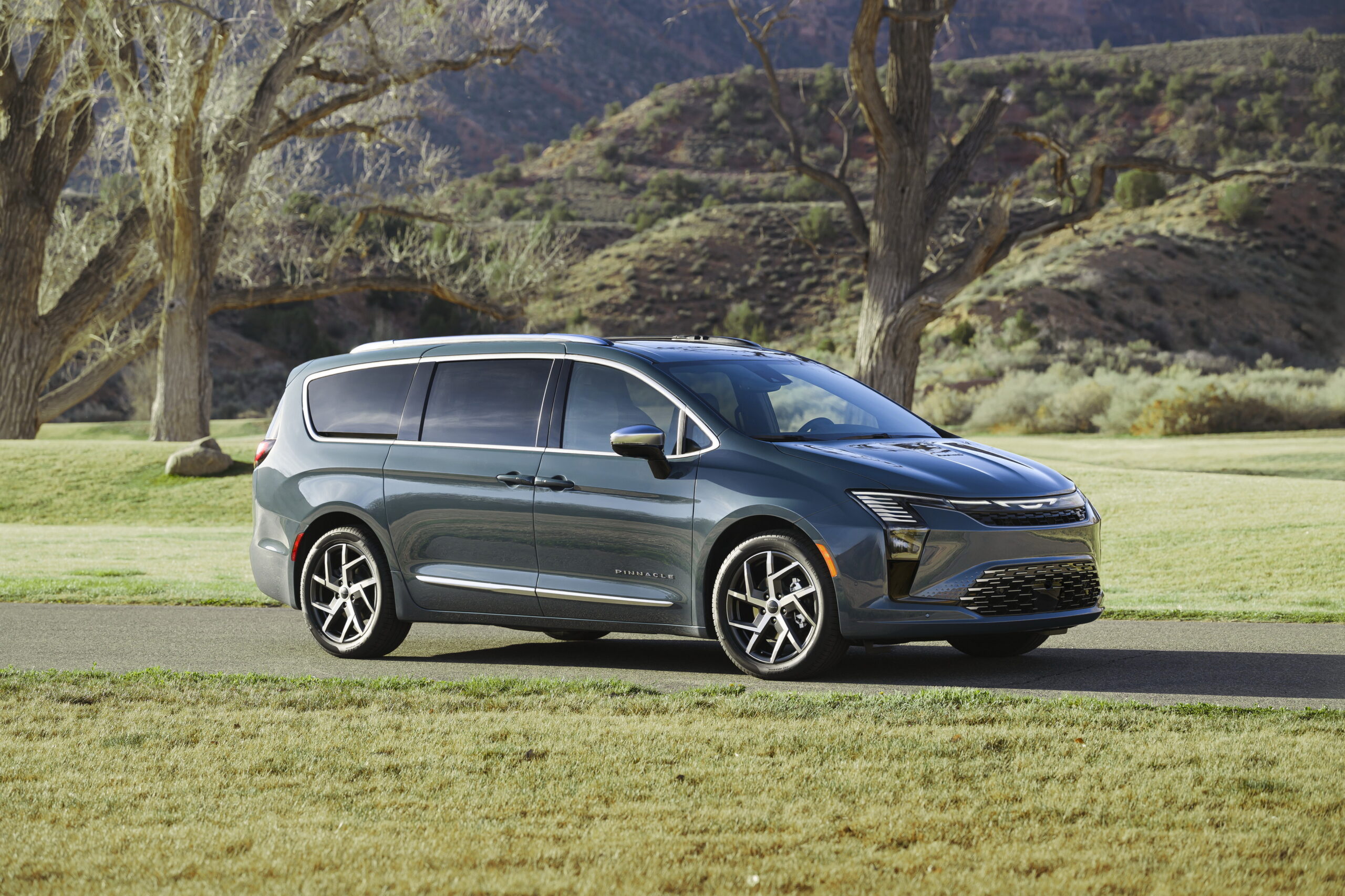 Chrysler’s CEO Says Buy The Minivan, And The Data Says He Really Needs You To