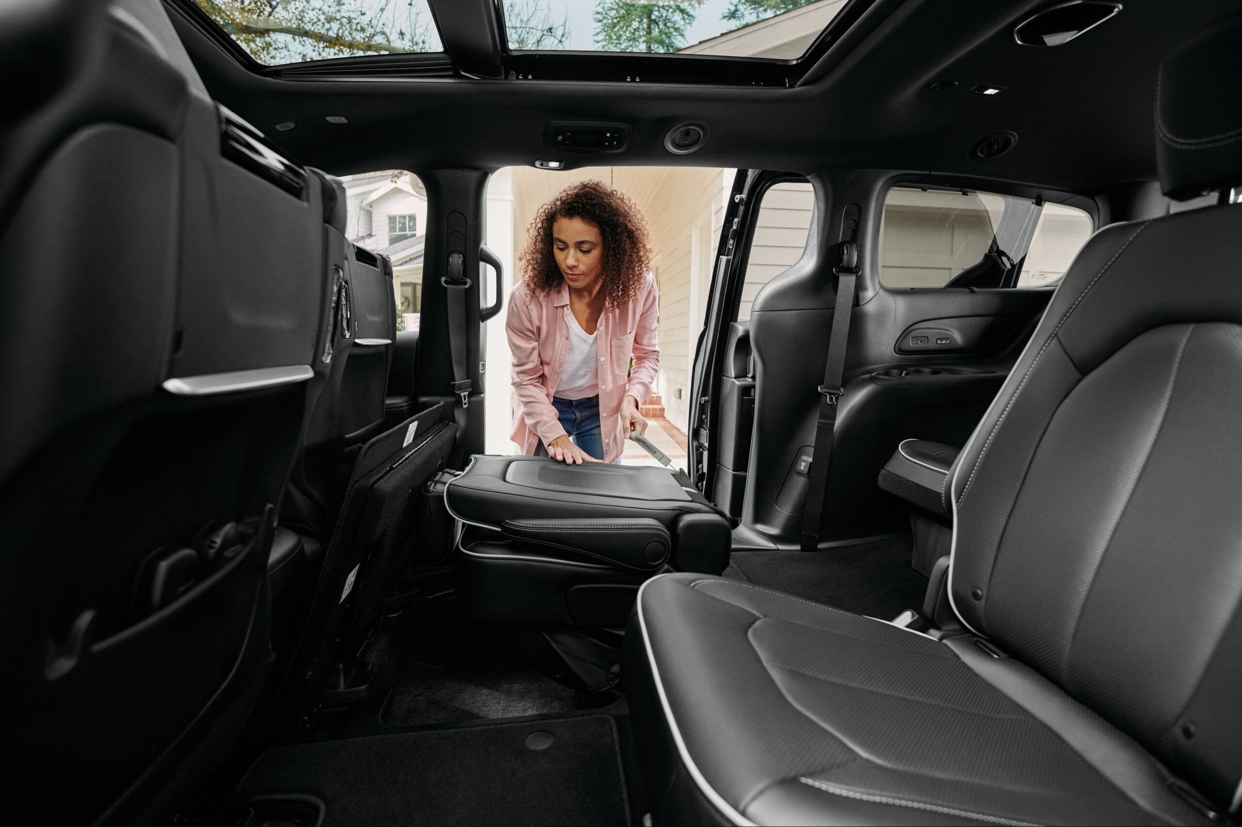 Chrysler’s CEO Says Buy The Minivan, And The Data Says He Really Needs You To