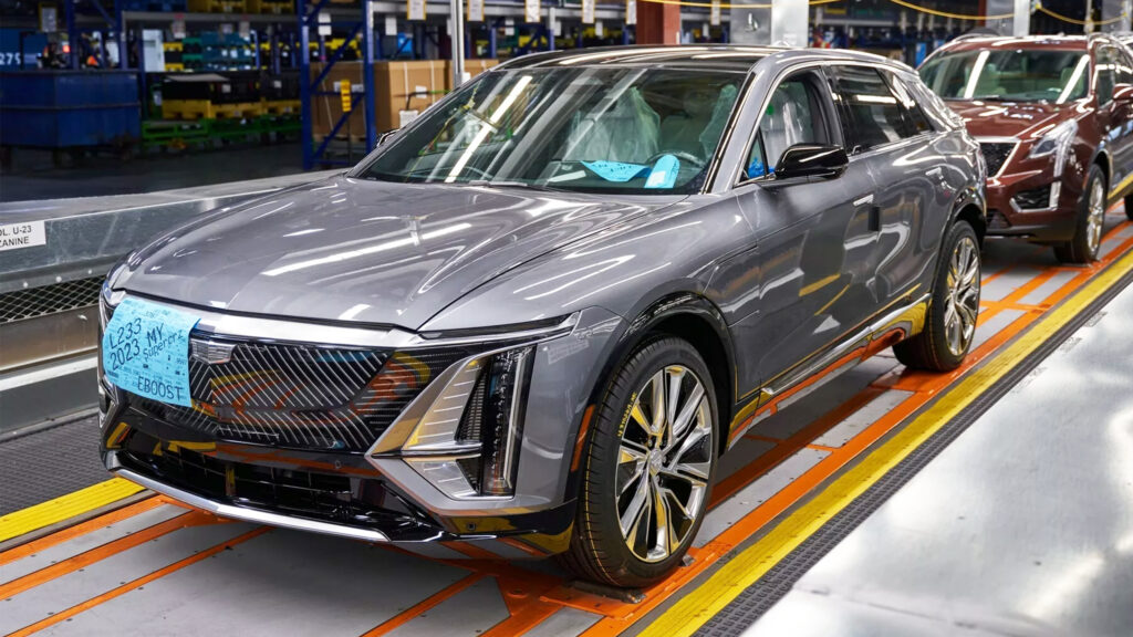  700 Laid-Off Workers Rehired As GM Changes What Its Battery Plant Builds