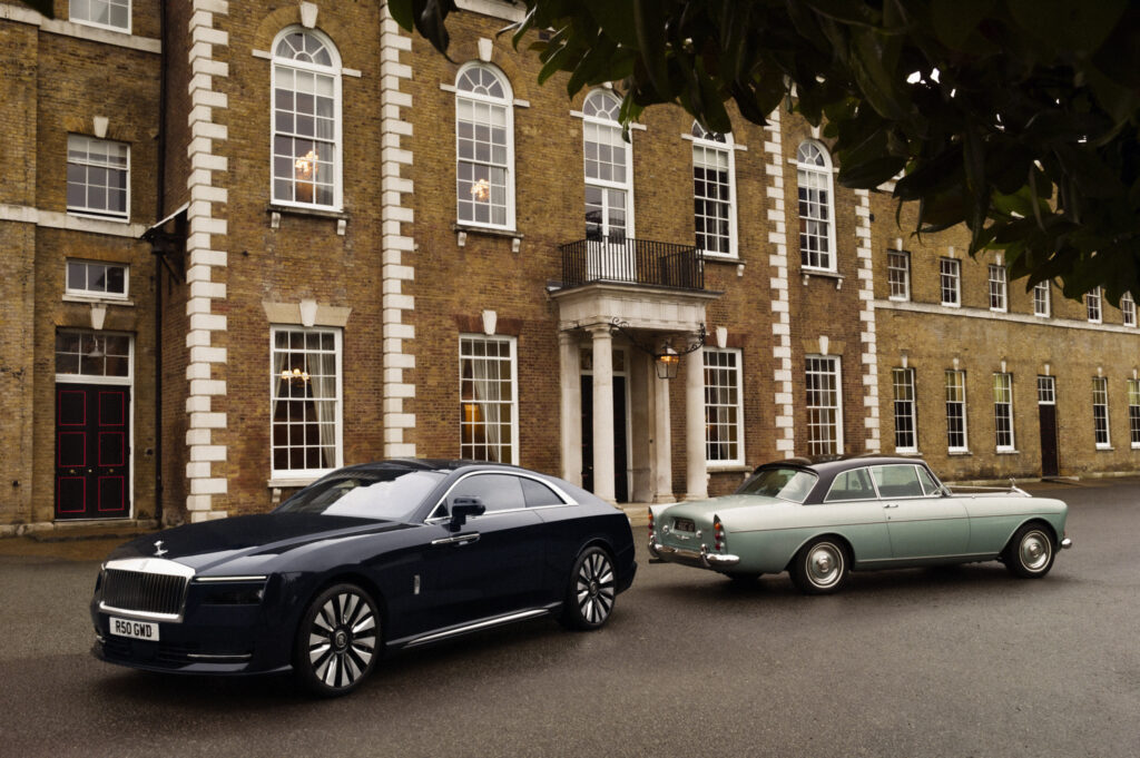  Rolls-Royce Backs Away From EVs As Customers Would &ldquo;Rather Have A V12&rdquo;