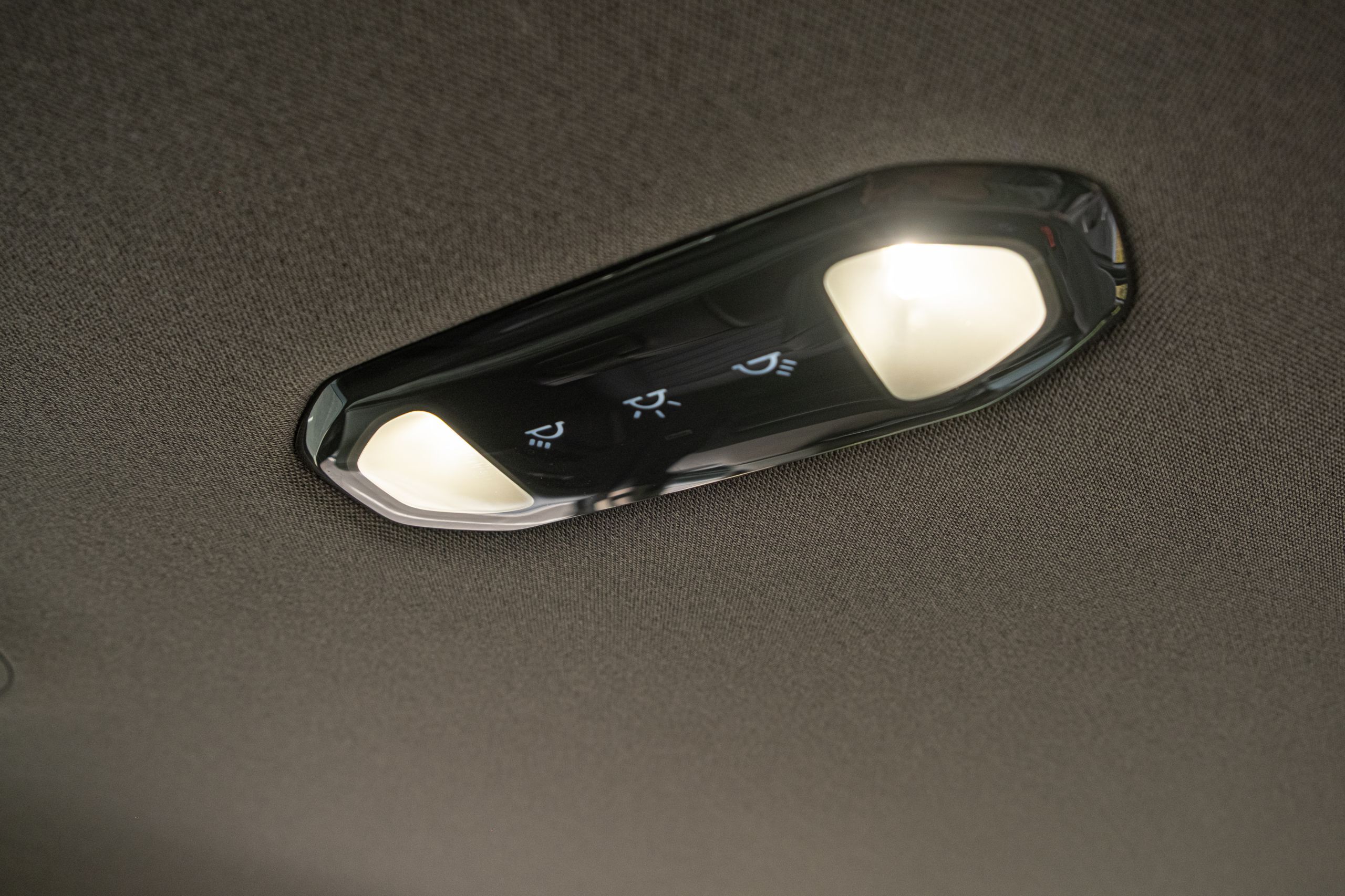 Kia’s 2026 EV9 Earth Gets The Hard Part Right And Stumbles On The Obvious One | Review