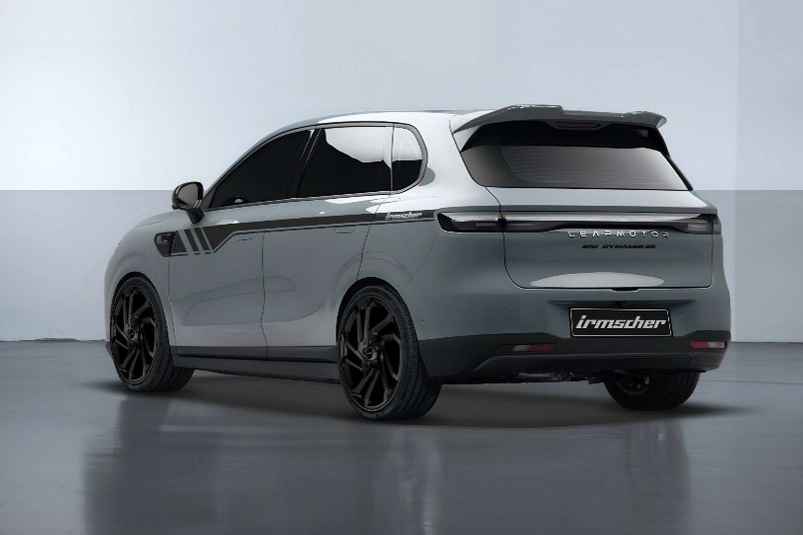 Stellantis звертається до німецького тюнінгового виробника для свого китайського електромобіля