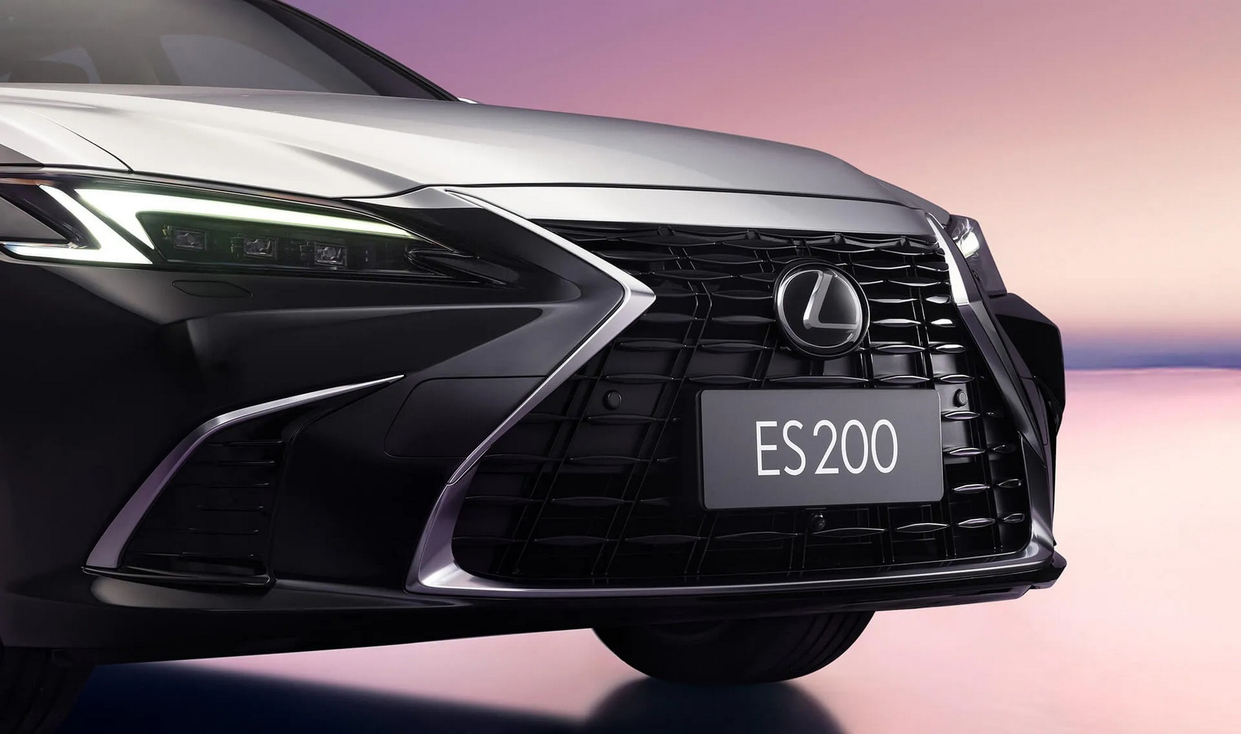 Lexus ES 200 Moon Shadow Special Edition - China (6)