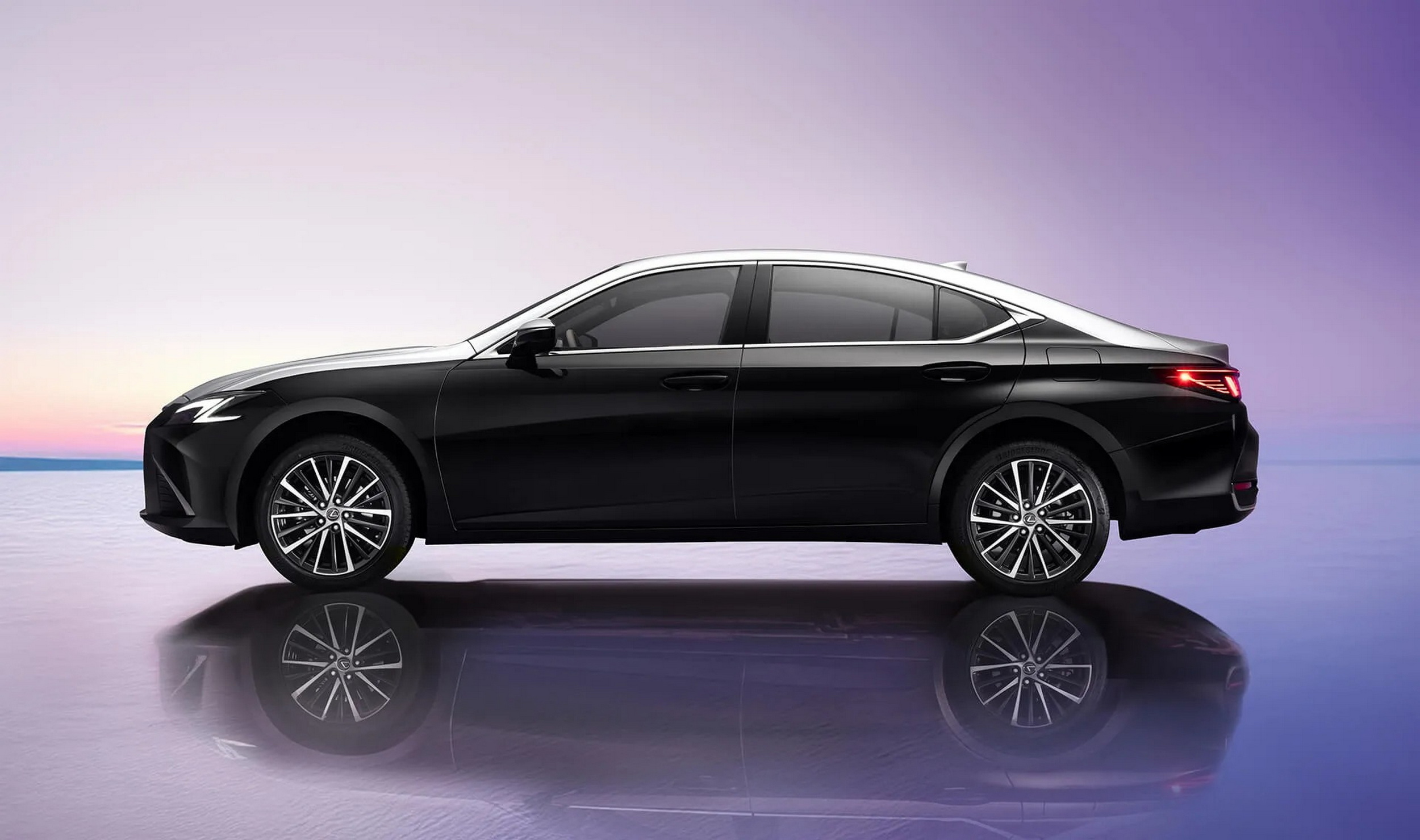 Lexus ES 200 Moon Shadow Special Edition - China (7)