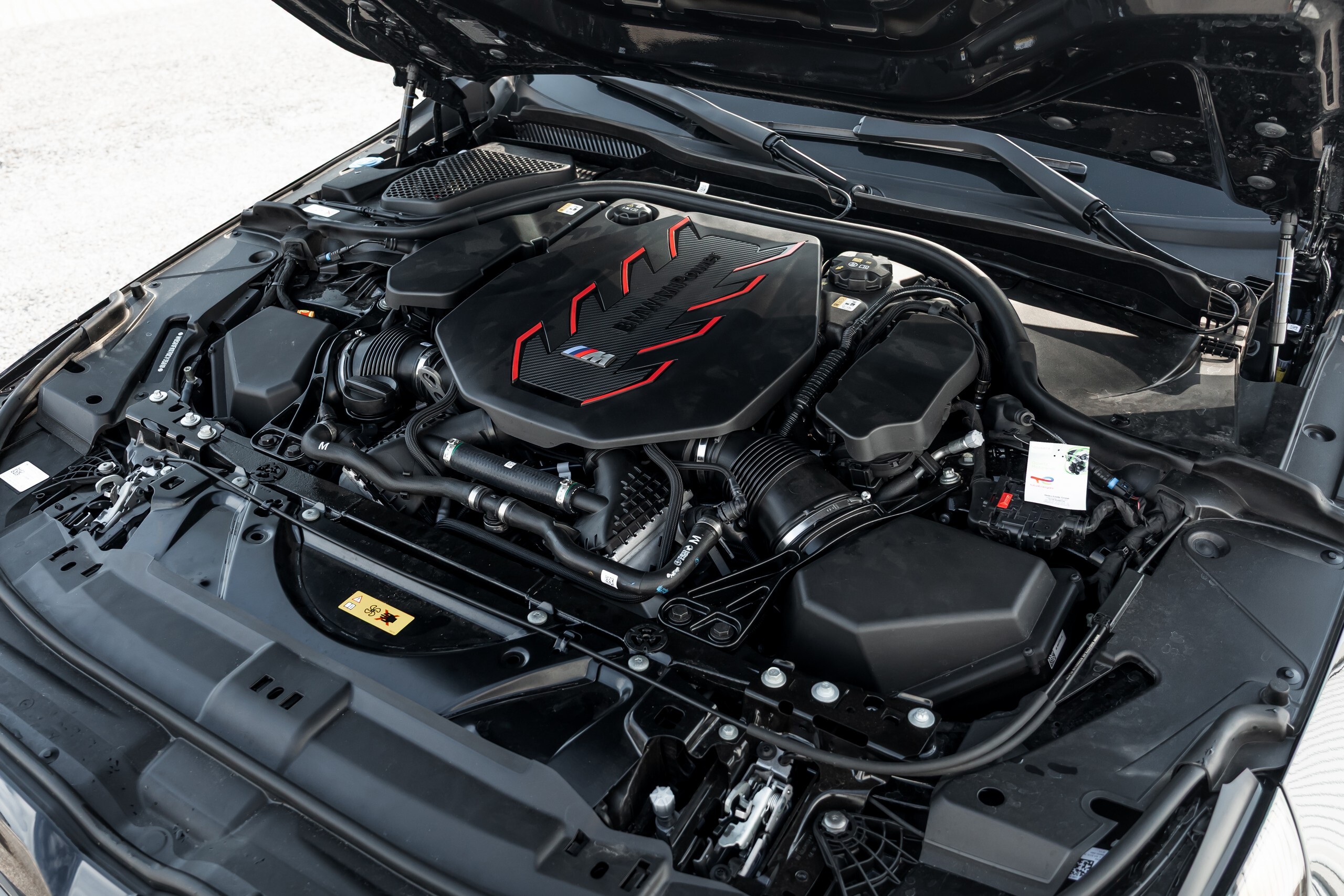 Manhart знайшов 180-сильний BMW у моторному відсіку M5 Touring