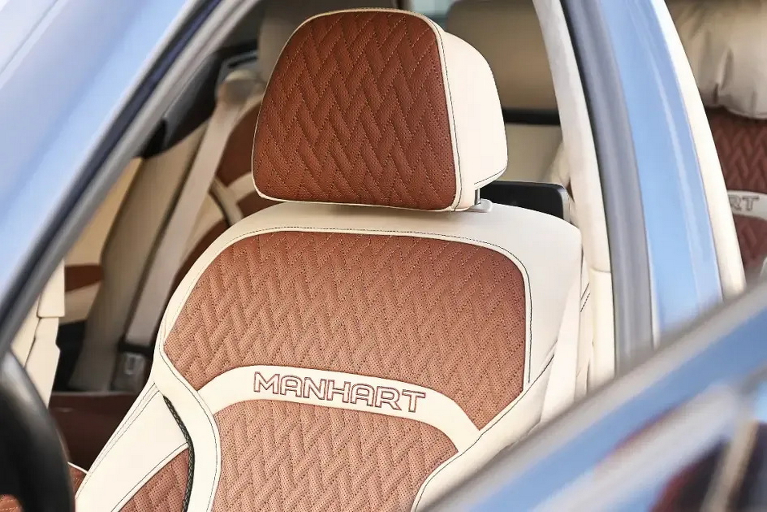 Manhart доводить, що старий BMW 7-ї серії робив це найкраще