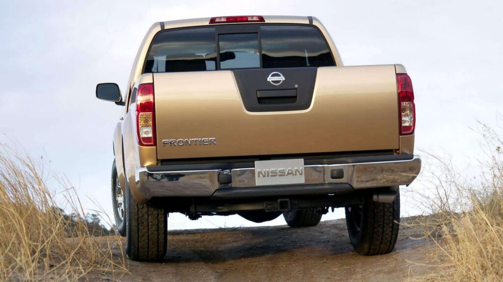  One Smelly Complaint Just Triggered A Federal Probe Into 75,300 Old Nissans