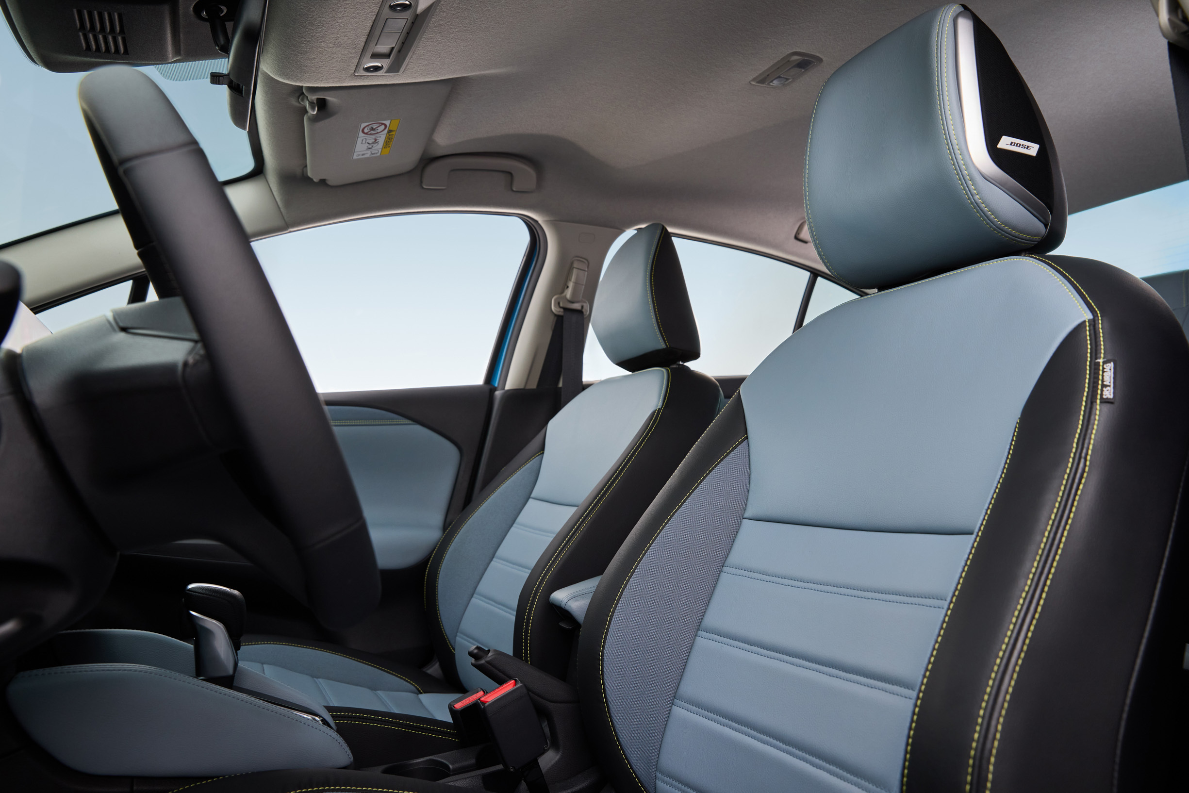 Nissan Versa Mexico 00037
