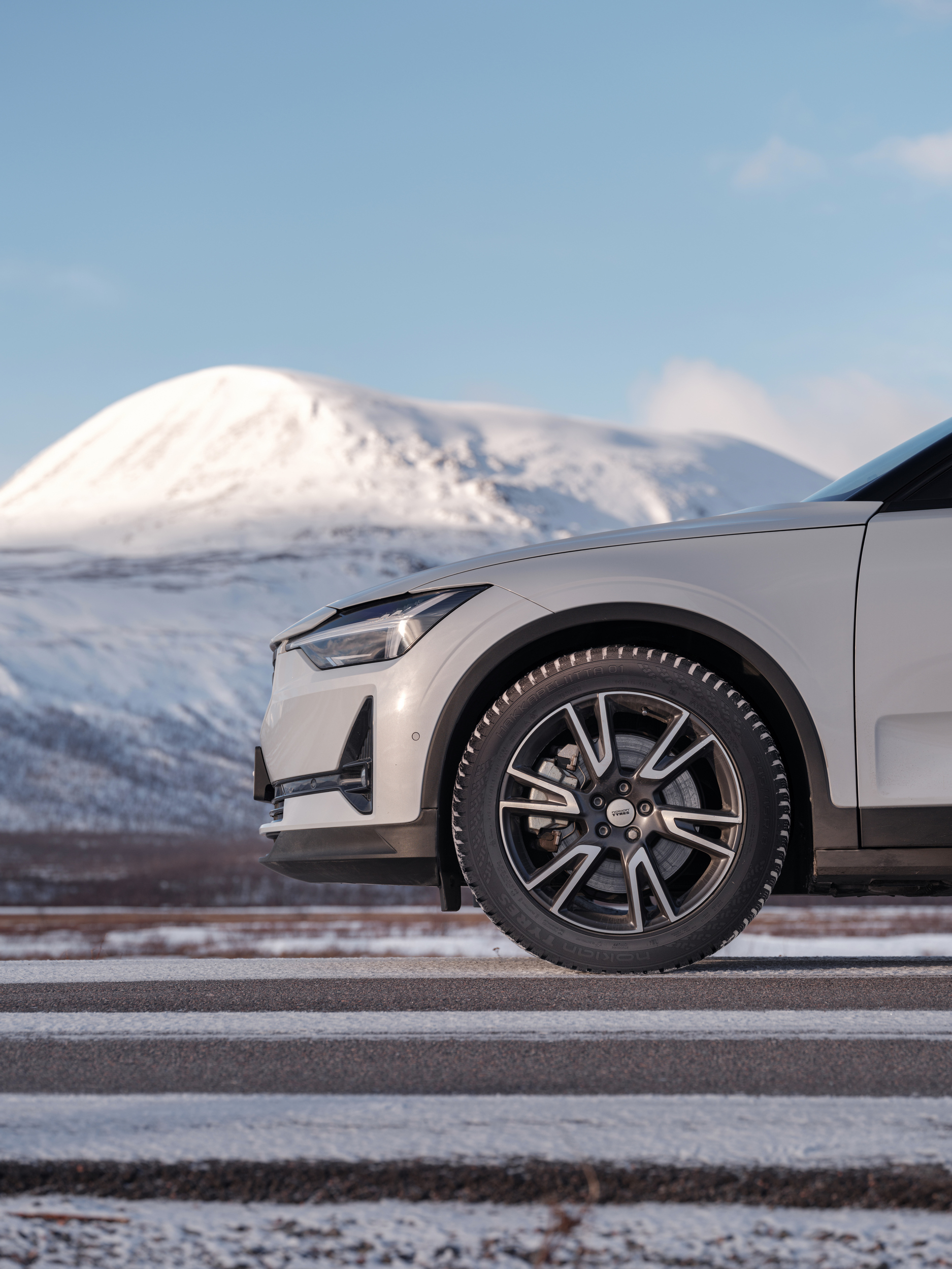 Nokian’s New Winter Tire Automatically Pushes Its Studs Out Only When It’s Freezing