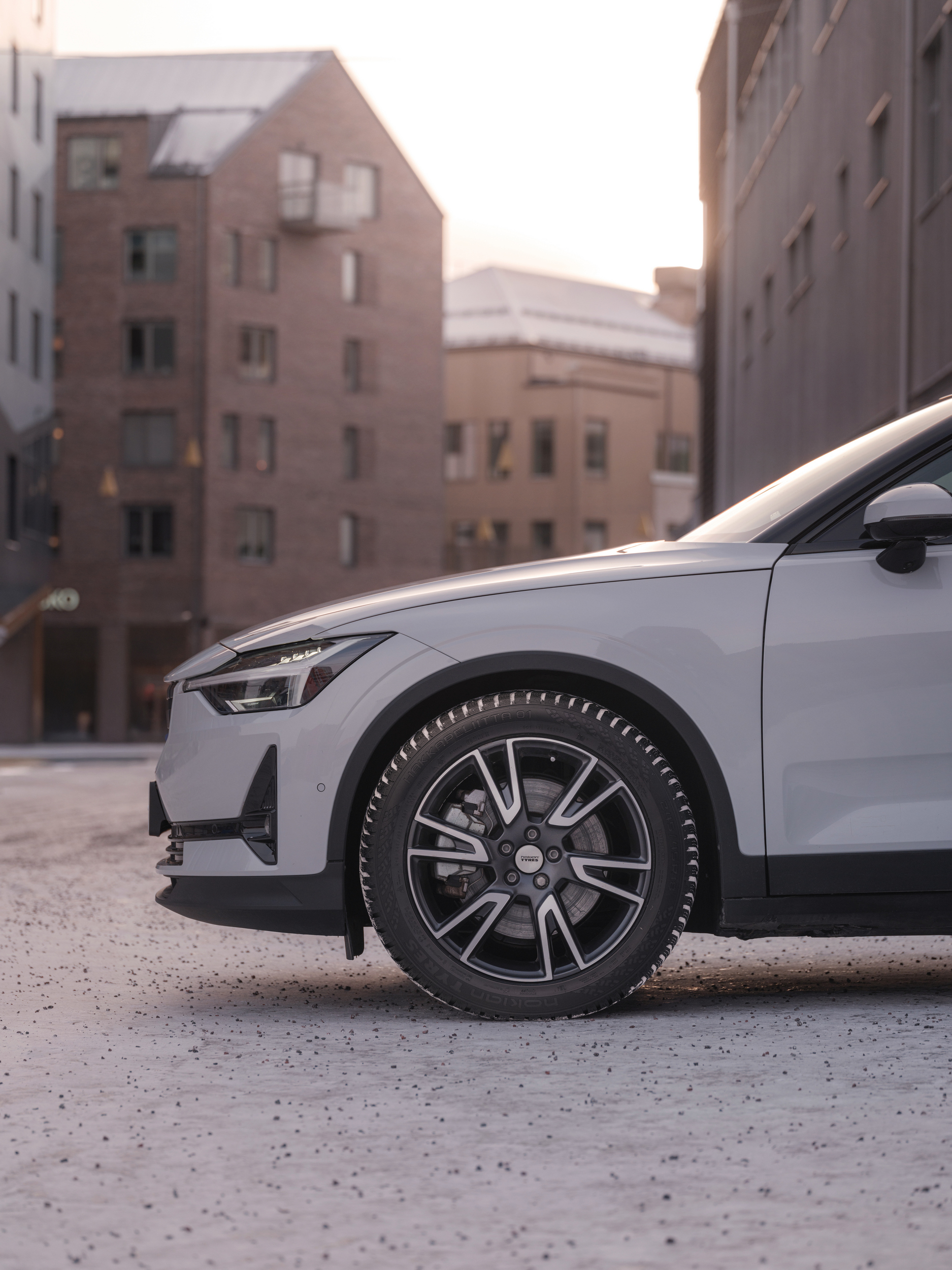 Nokian’s New Winter Tire Automatically Pushes Its Studs Out Only When It’s Freezing