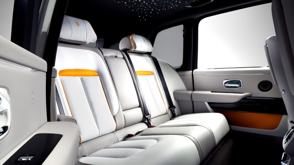  Rolls-Royce Tells Owners To Stop Using Their Rear Seats And Trunk Until May