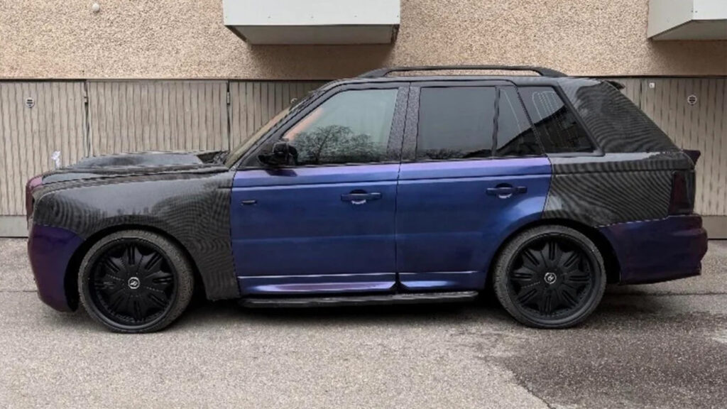  Someone In Finland Has Committed A Range Rover Sport