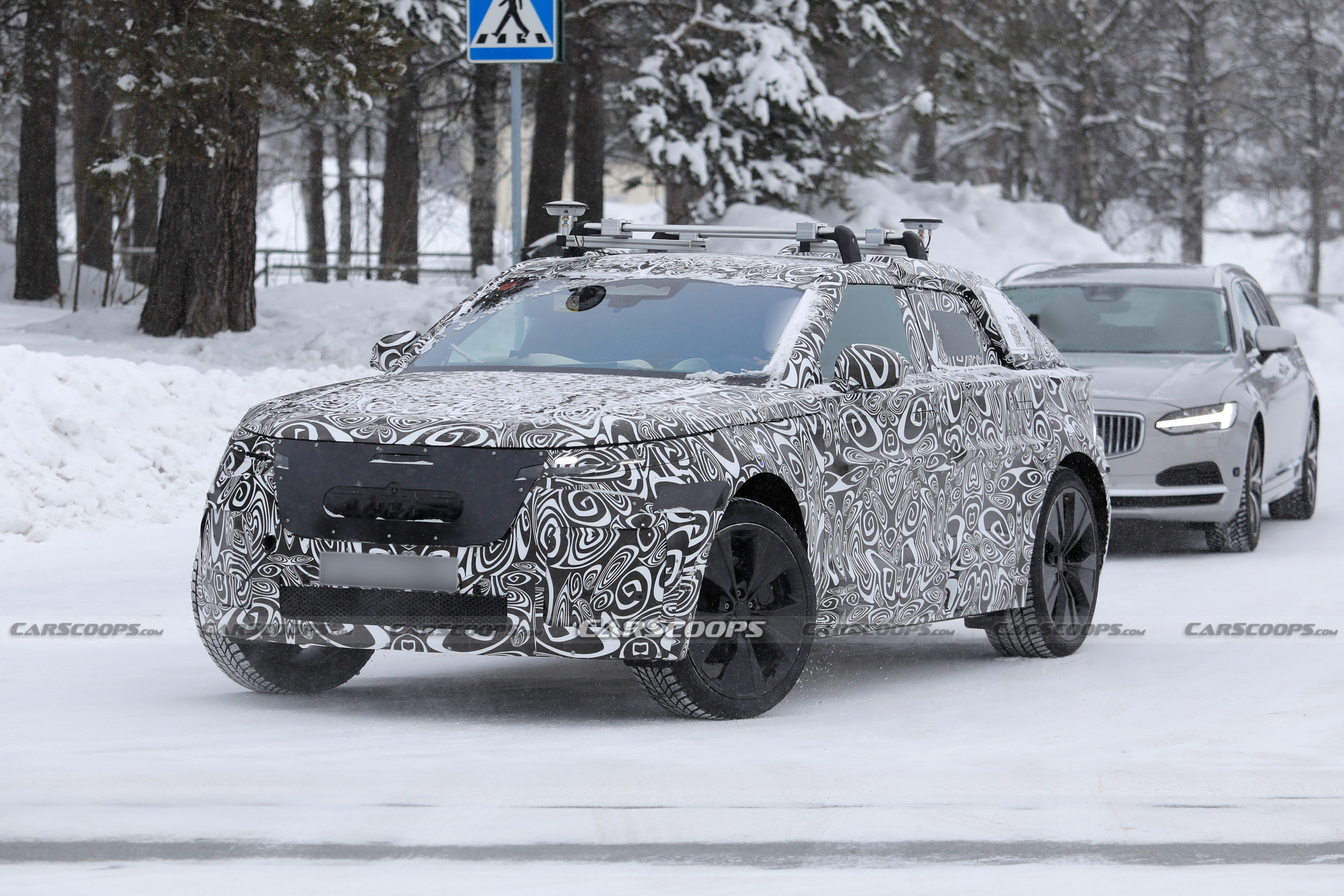 New Velar Looks Uncomfortably Close To A Range Rover Sedan