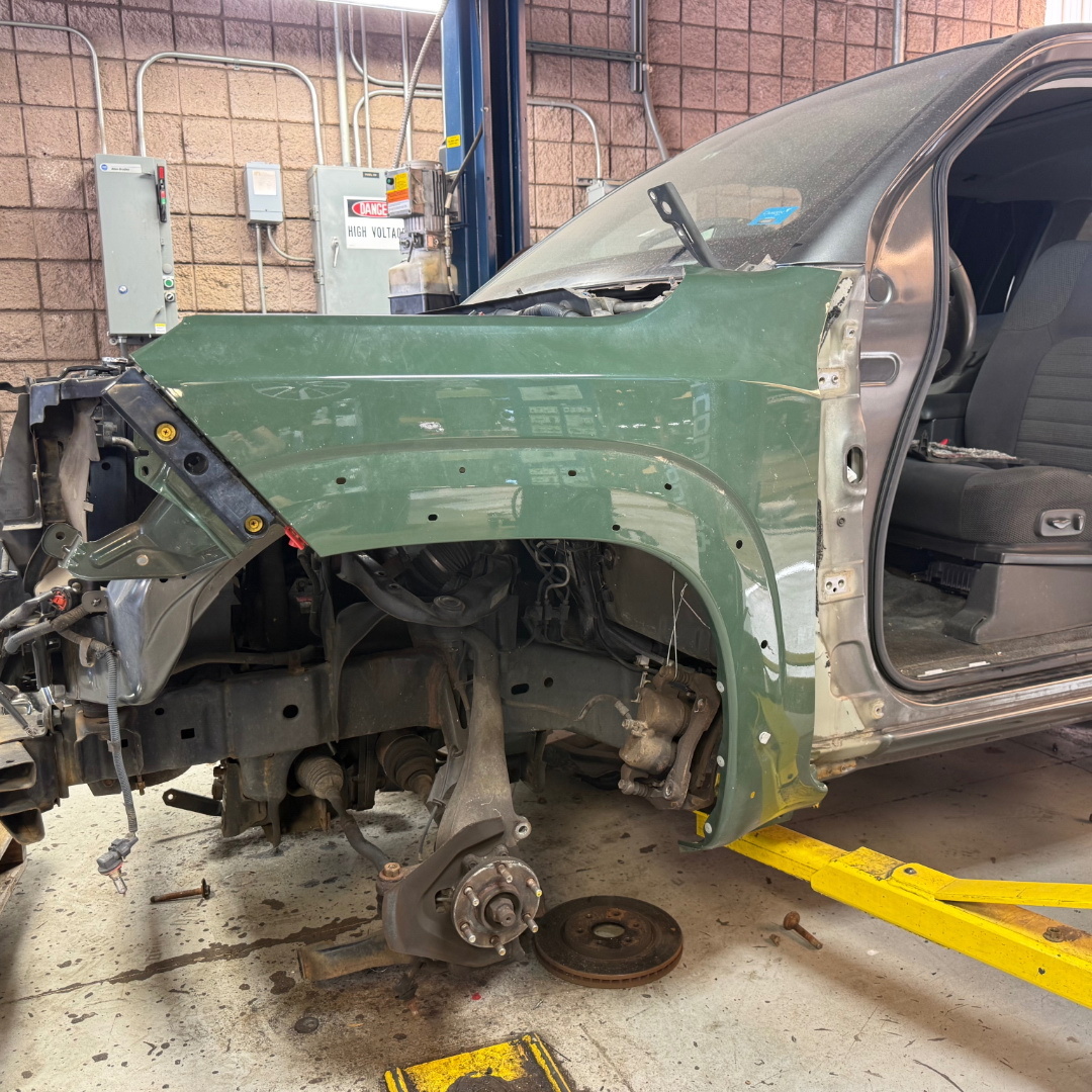 Nissan Pathfinder знову стає дивним для SEMA