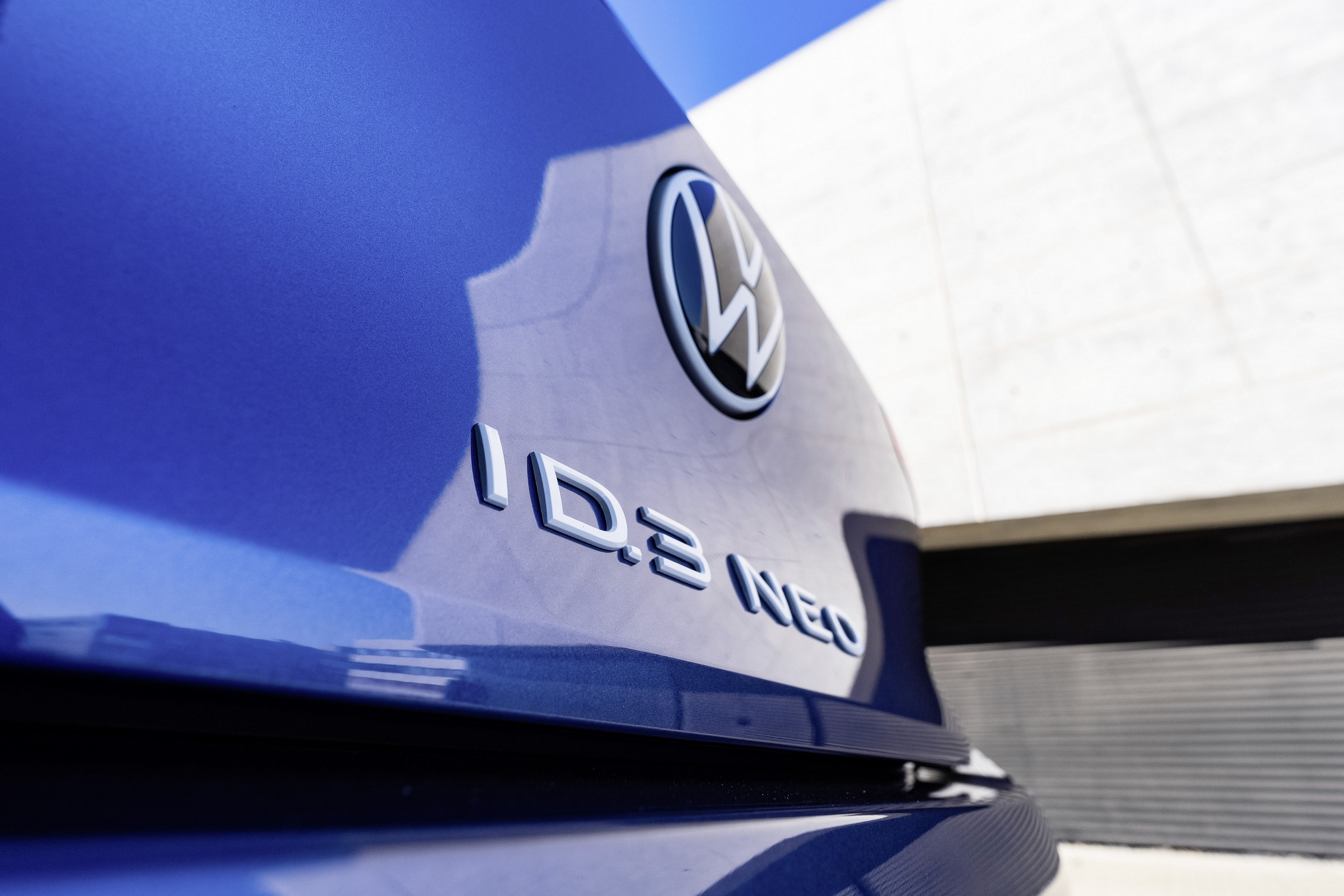 Volkswagen преименува хечбека си на ID.3 Neo, но истинската промяна е вътре
