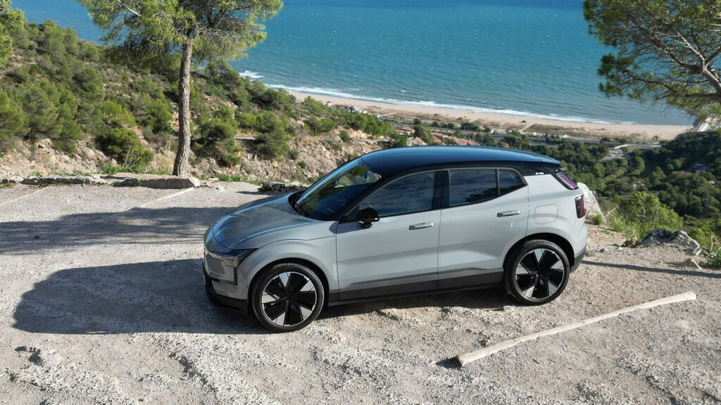  After Just Two Years, Volvo Drops Its Cheapest EV From America