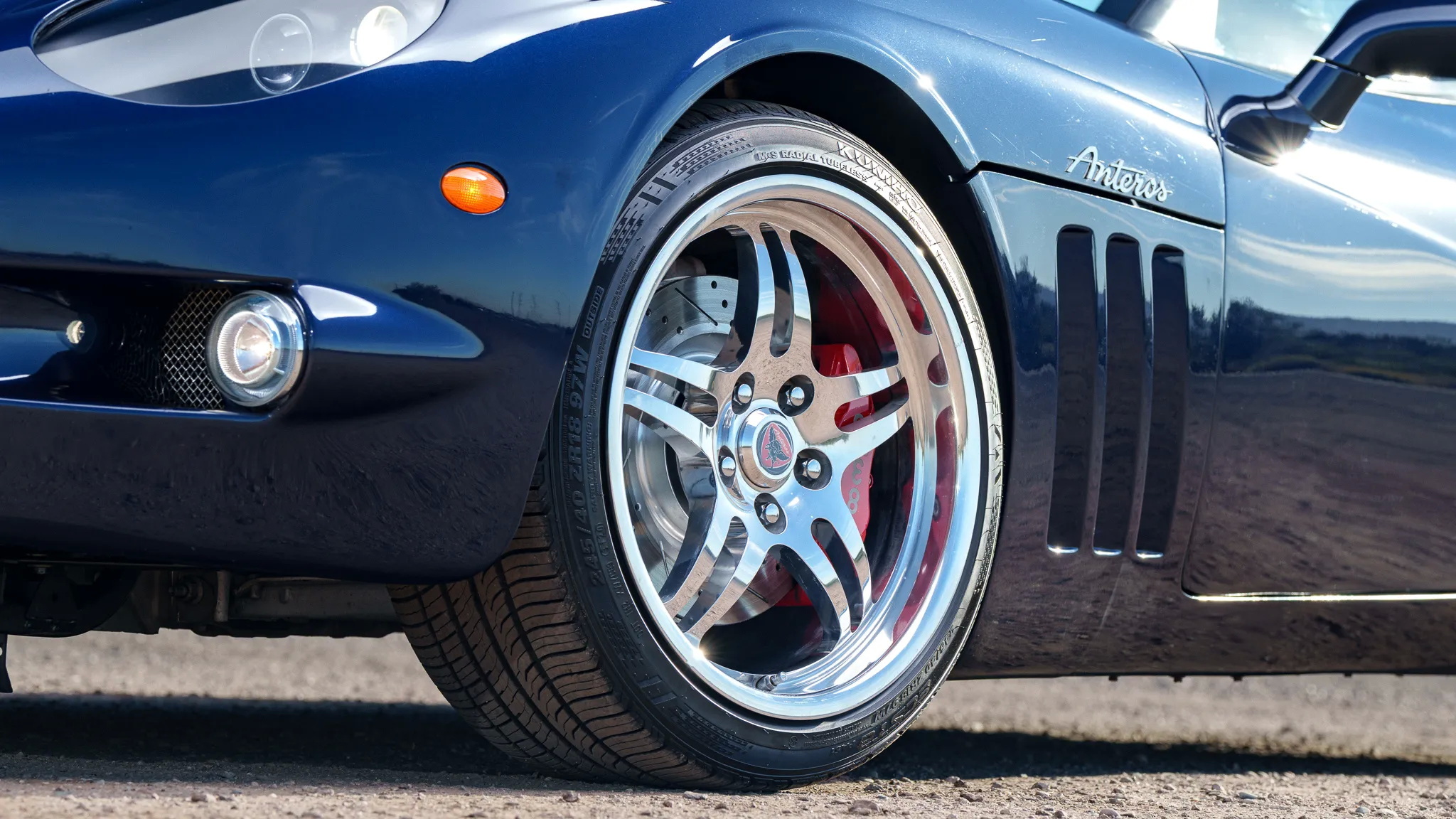 A Corvette That Forgot It Was A Corvette Just Sold For Near-New C8 Money