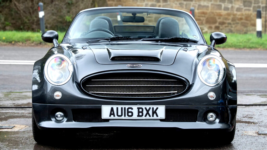  This Retro Roadster Is Not What You Think It Is