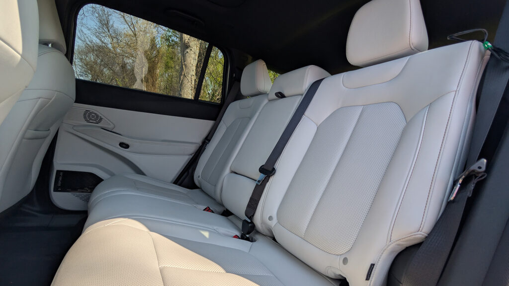  The Cherokee&rsquo;s Rear Electric Doors Open After A Power Failure, Just Not Mechanically