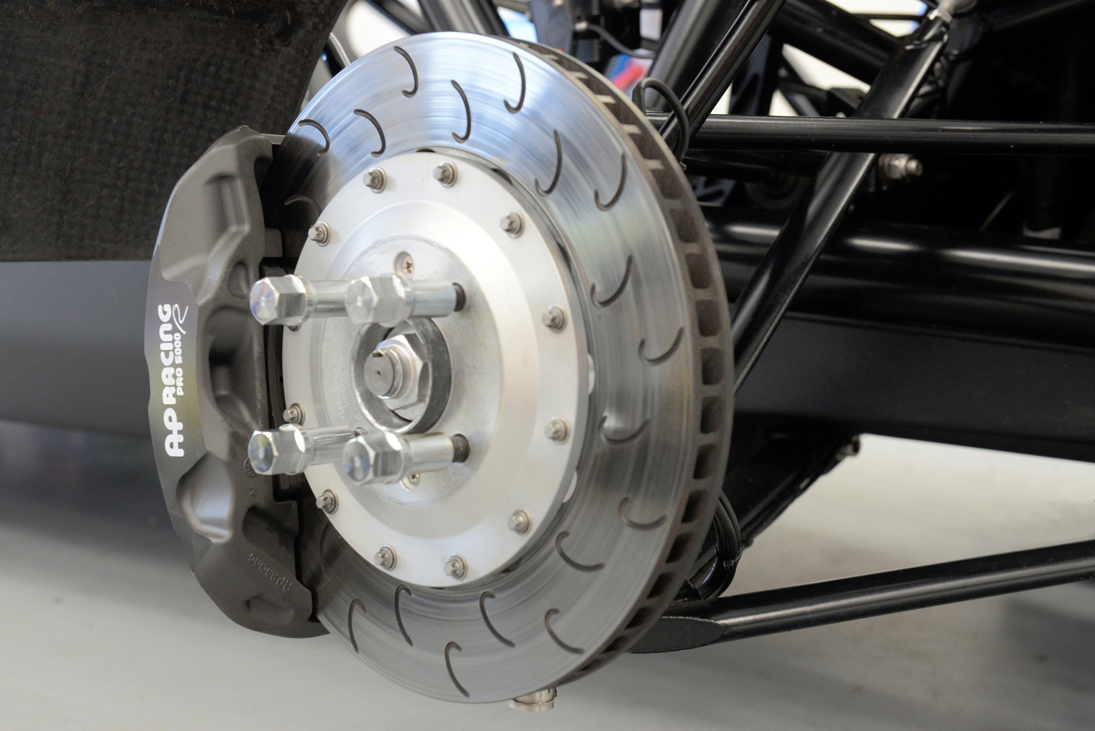 Ariel’s 525-HP Atom Weighs Nearly 1,000 Pounds Less Than An MX-5