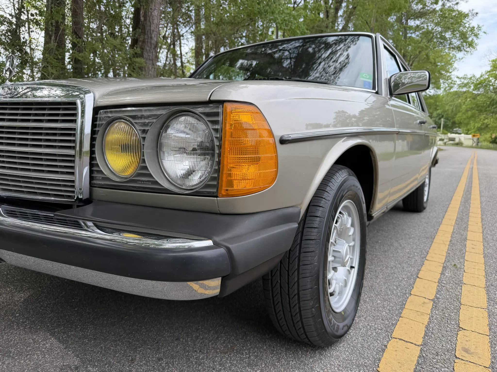 This Mercedes 300D Turbo Has Fewer Miles Than A 2025 Corolla, And It’s From 1985