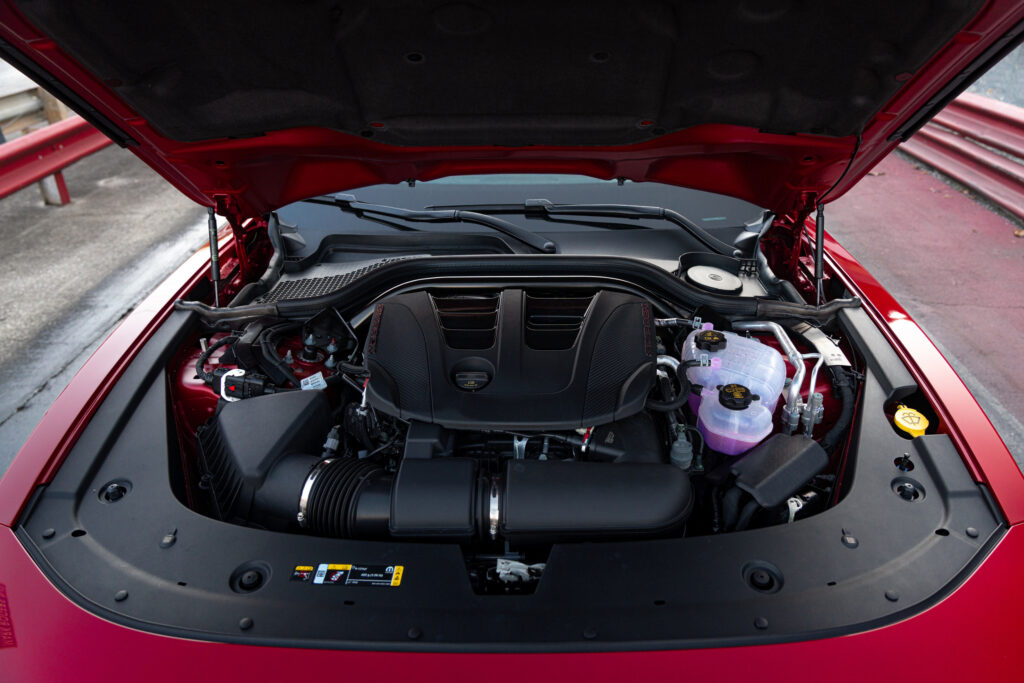  A 550 HP Inline-Six From The Charger Could End Up In Alfa&rsquo;s Next Giulia And Stelvio