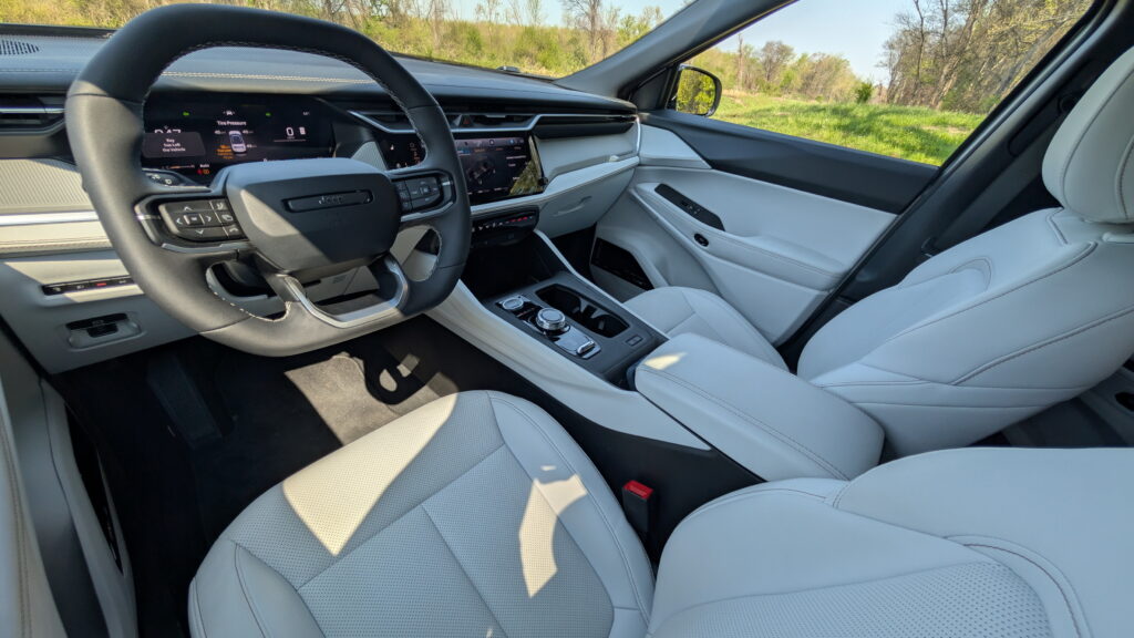  Jeep&rsquo;s 2026 Cherokee Stopped Pretending To Be A Jeep, And It Drives Better For It