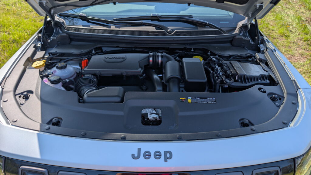  Jeep&rsquo;s 2026 Cherokee Stopped Pretending To Be A Jeep, And It Drives Better For It