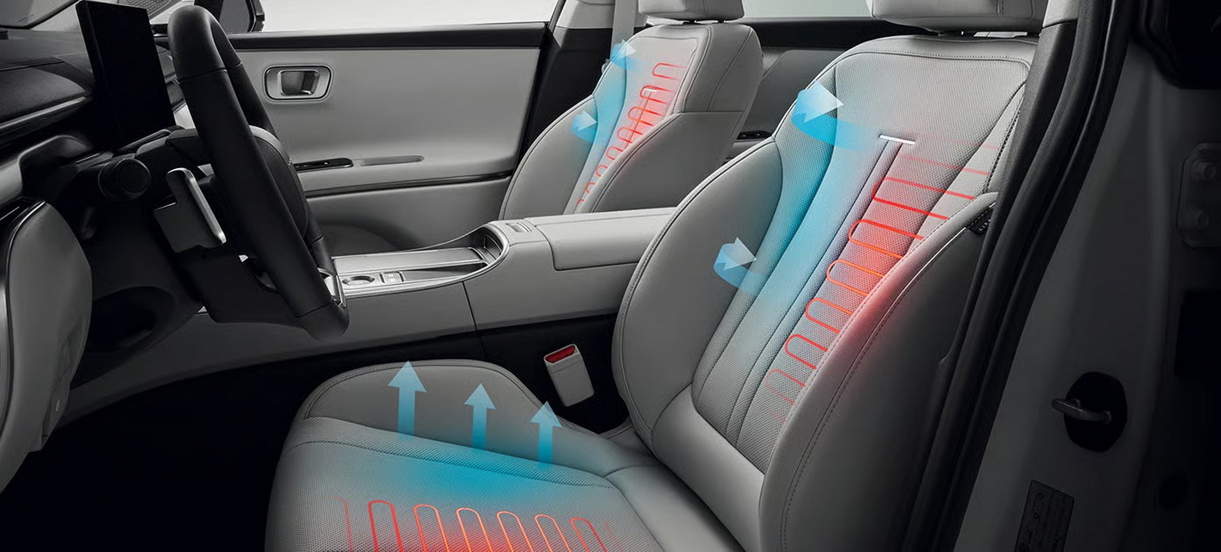 The $28K Flagship Hyundai Sedan Americans Called The Azera Closes In On Genesis