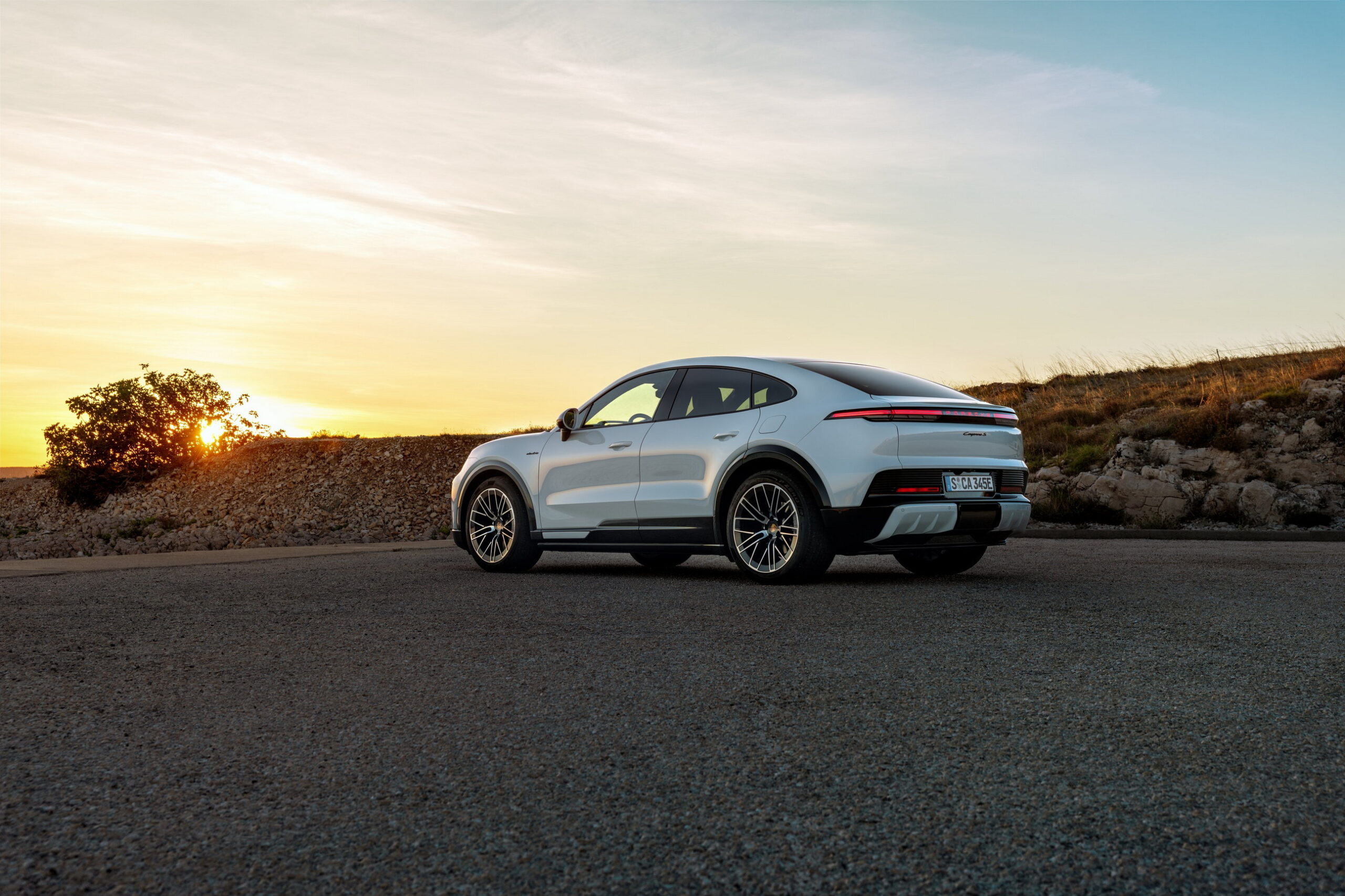 Porsche’s New Cayenne Coupe EV Hits 60 As Fast As The 911 Turbo S And Can Still Tow Your Boat