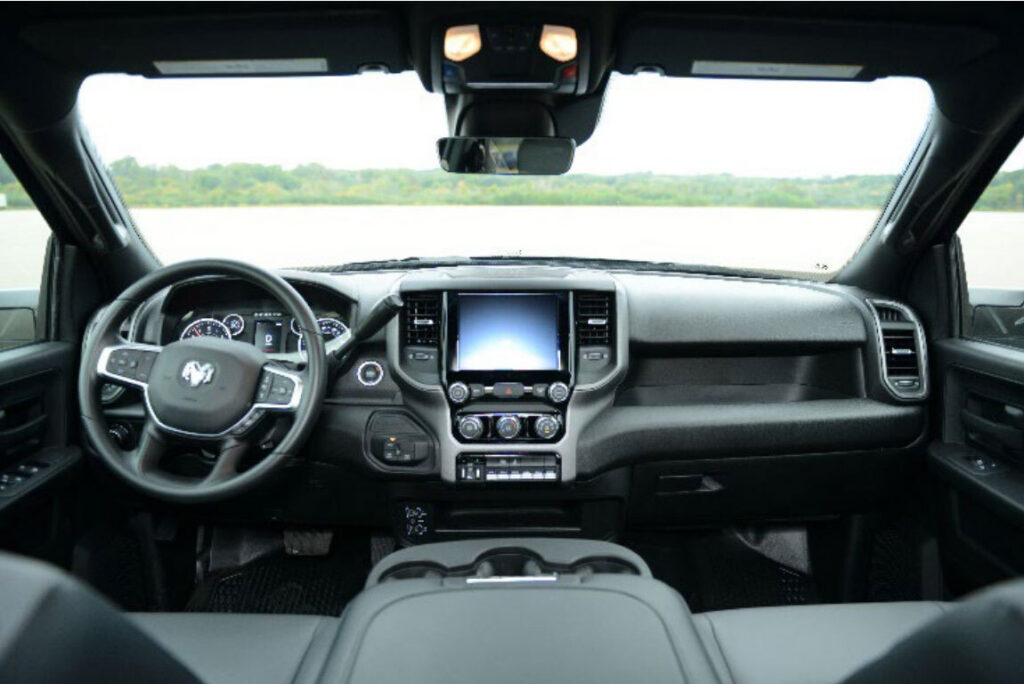  Ford Owns America&rsquo;s Police Lot, So Ram Built A Pursuit Truck For The Gap Ford Ignored