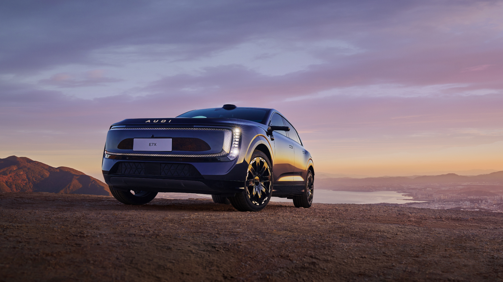 China Gets The AUDI EX7 With 671 HP And A 59-Inch Display, America Gets The Q7