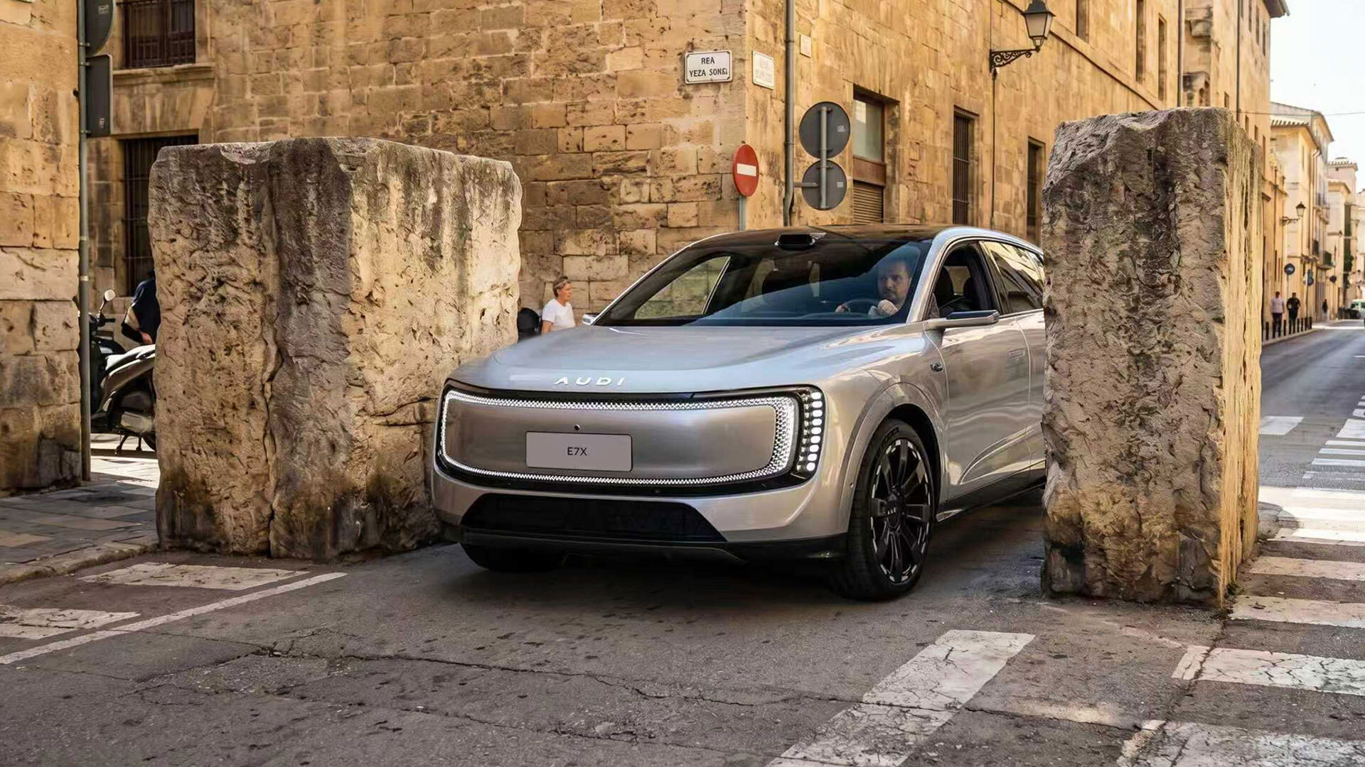 China Gets The AUDI EX7 With 671 HP And A 59-Inch Display, America Gets The Q7